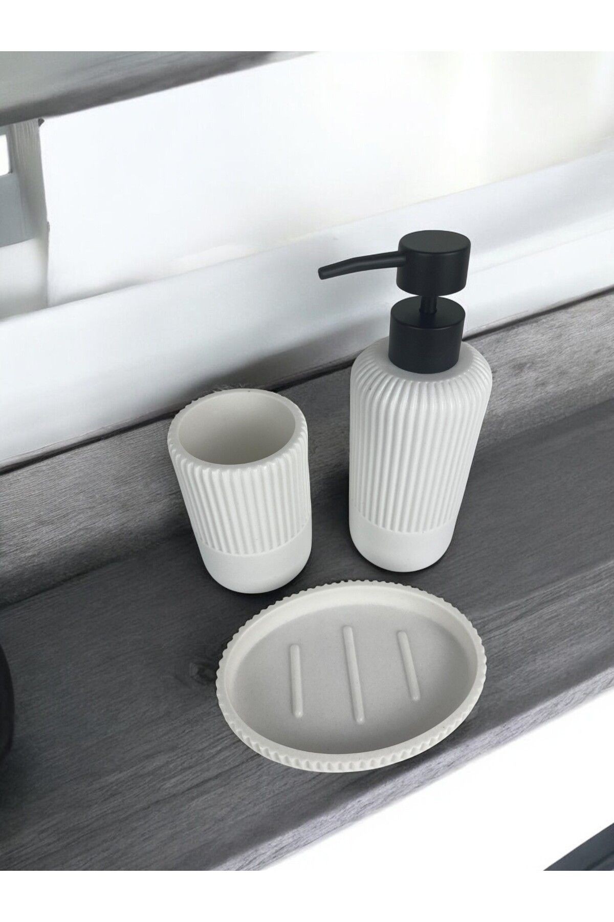 3'lü Seramik Banyo Seti | Sıvı Sabunluk, Diş Fırçalık ve Sabunluk Takımı