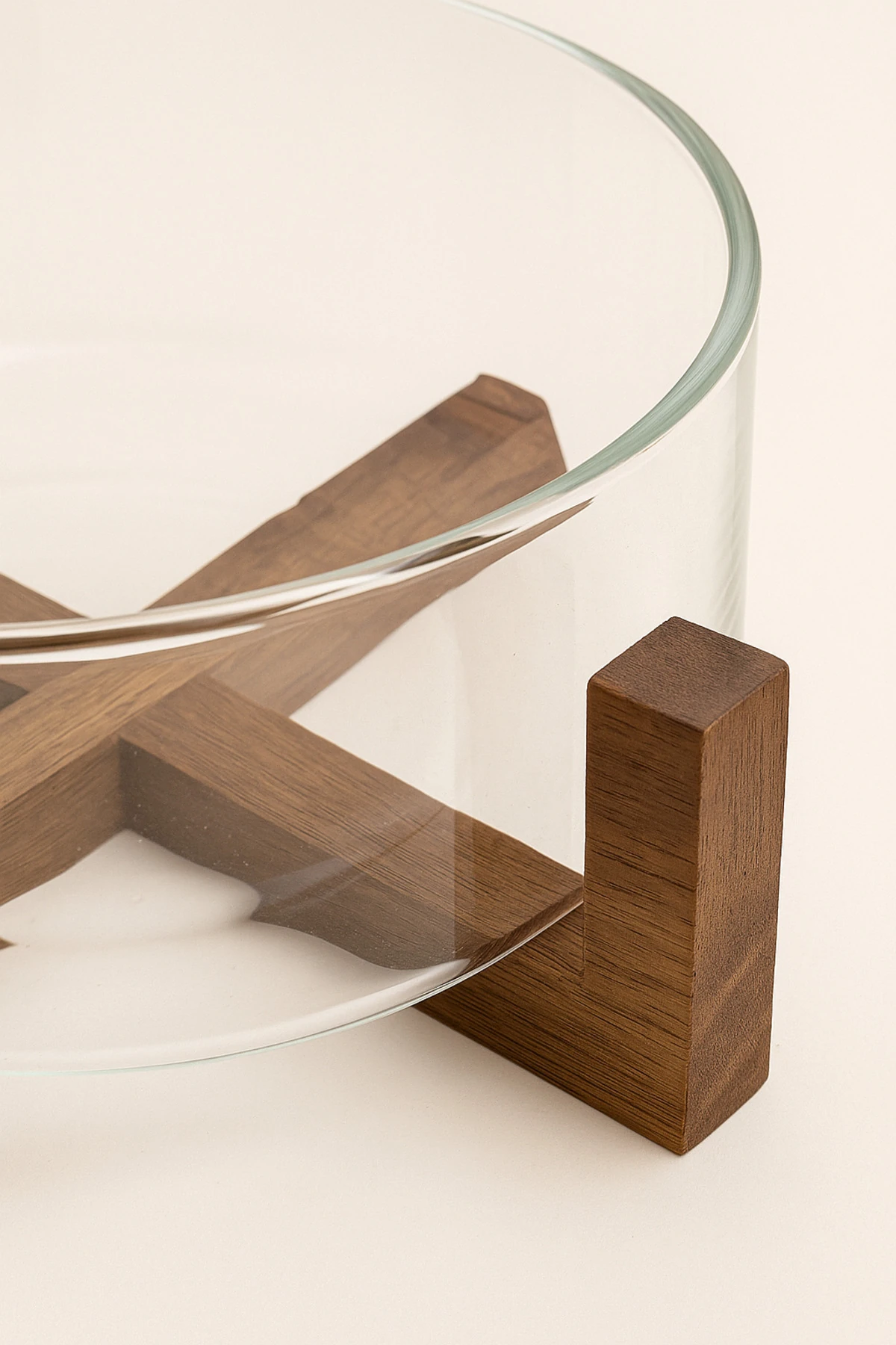 Akasya Altlıklı Cam Salata Kasesi – Isıya Dayanıklı Sunum Kasesi