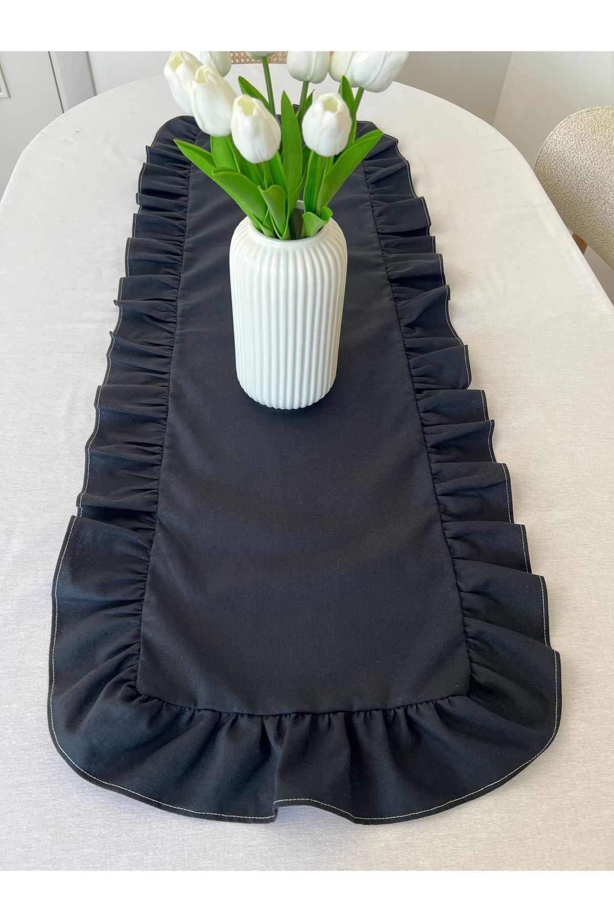 Fırfırlı Keten Runner | Doğal Fırfırlı Runner - Sofra Dekorasyonu İçin Şık Tasarım