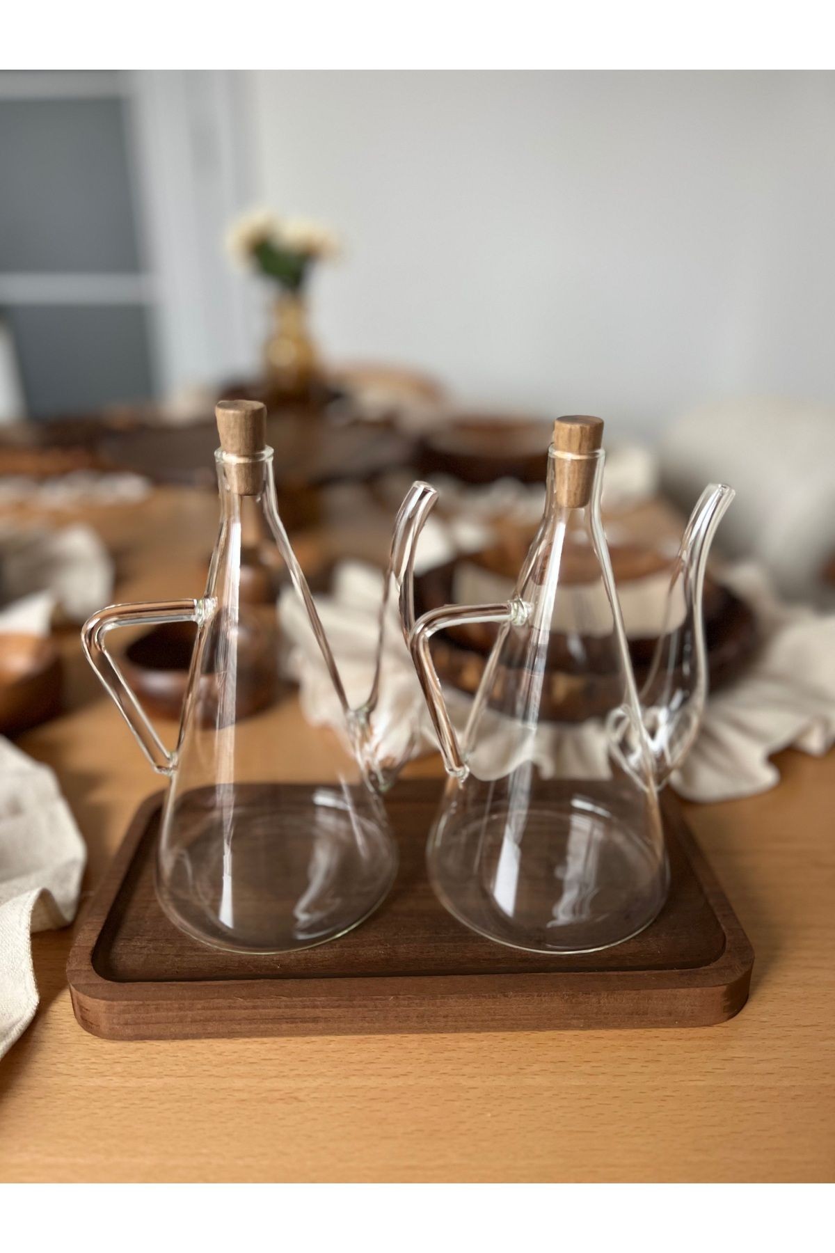 3 Parça Cam İbrik Yağdanlık Seti – 2 x 500 ml Yağdanlık + Ahşap Altlık