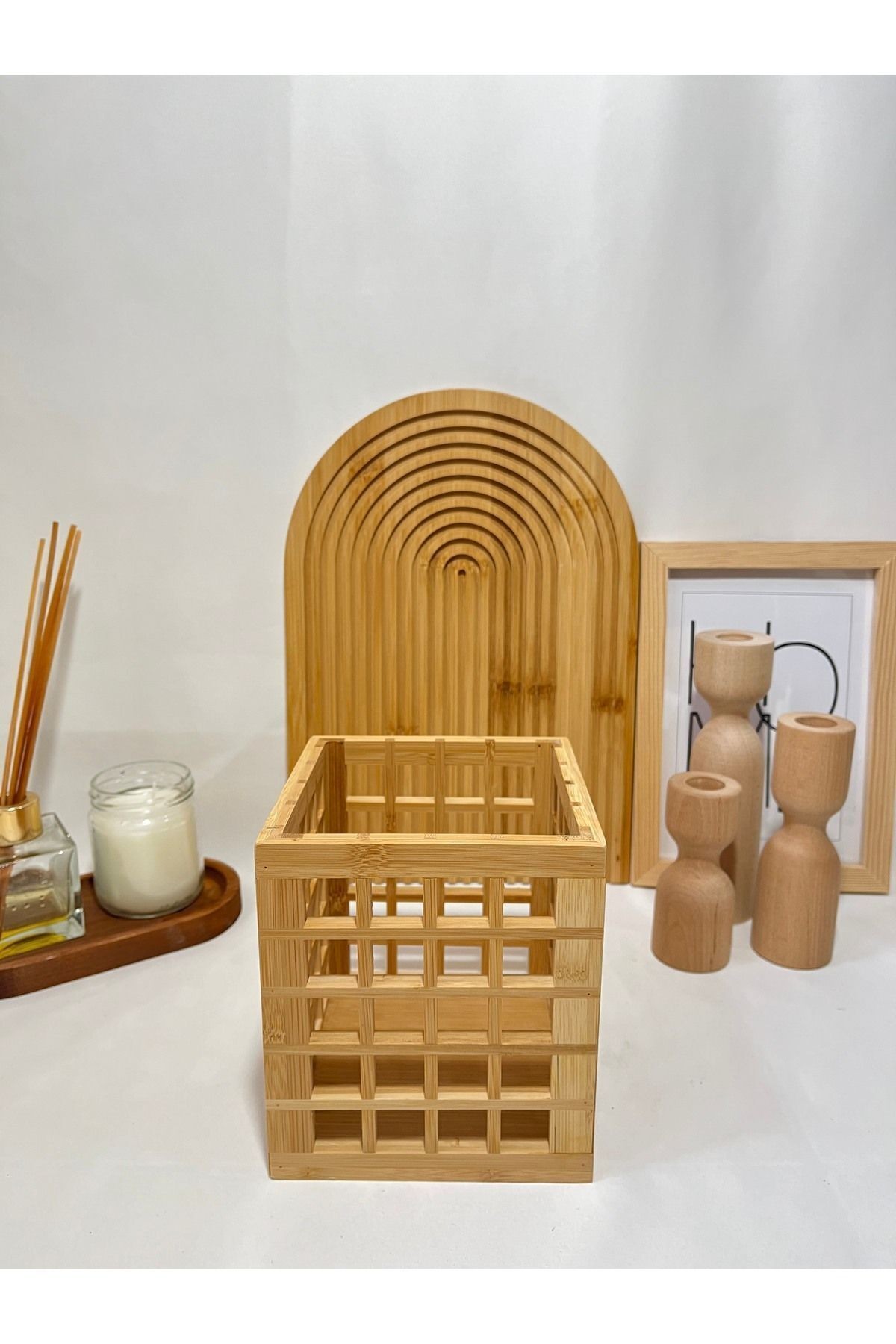 Bambu Kare Düzenleyici – Çok Amaçlı Kaşıklık ve Dekoratif Kutu