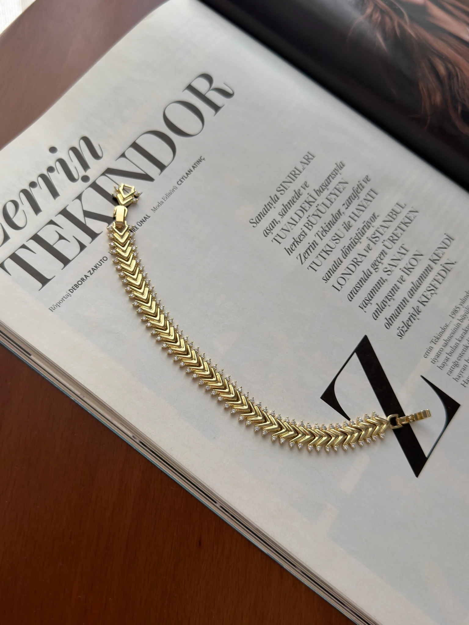 Vip 14K Kenarları Suyolu V Hasır Künye