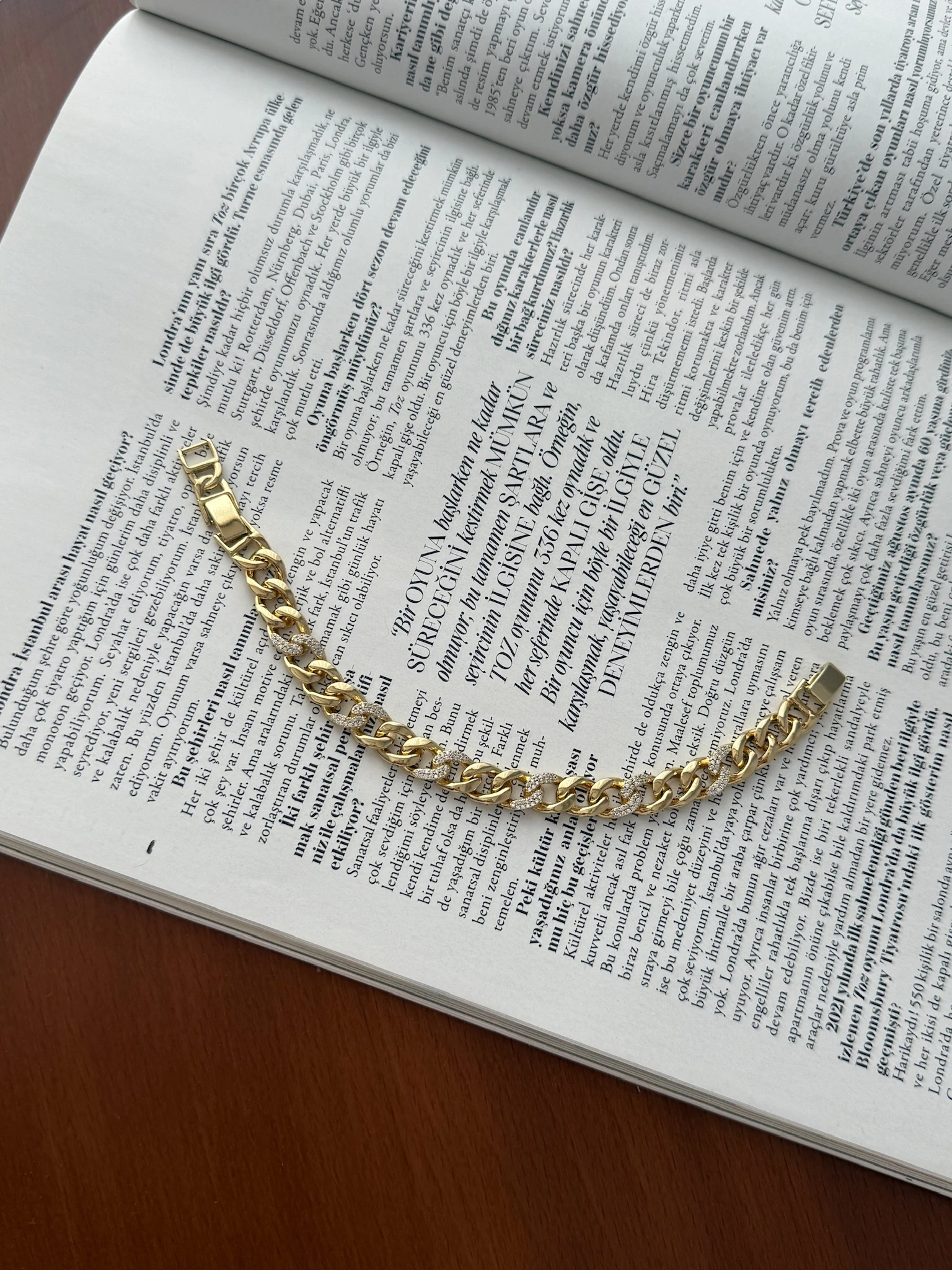 Vip 14K Taşlı Düz Klasik Gurmet Künye