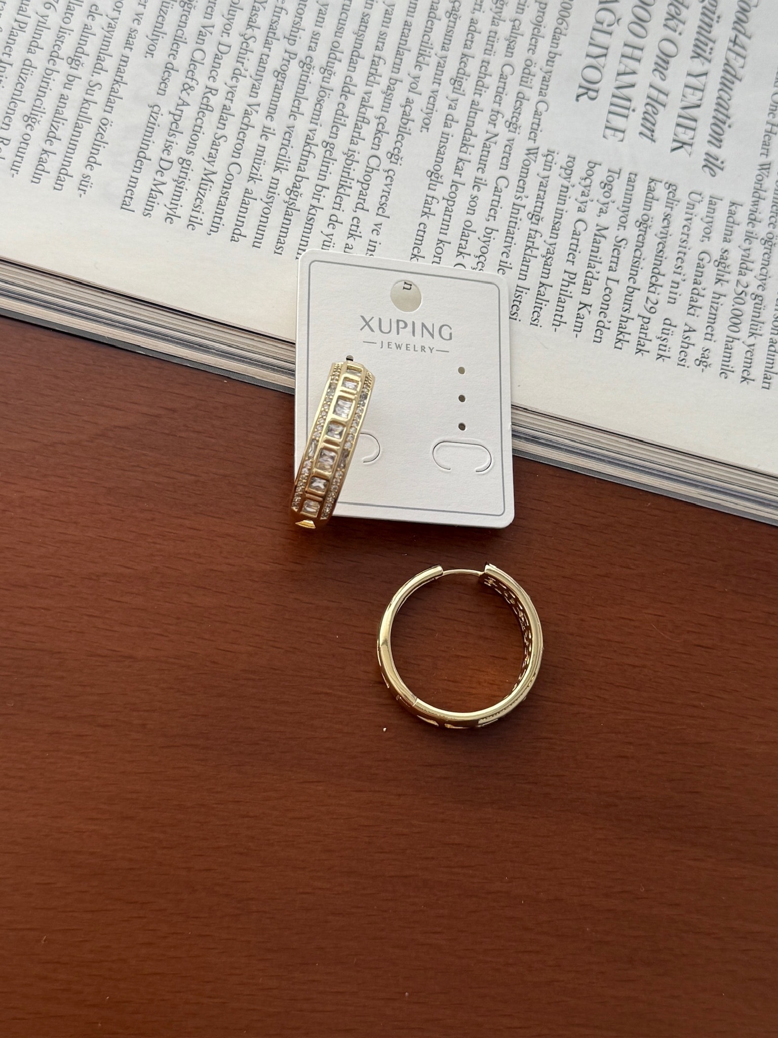 Vip 14K Baget Detaylı Halka Küpe