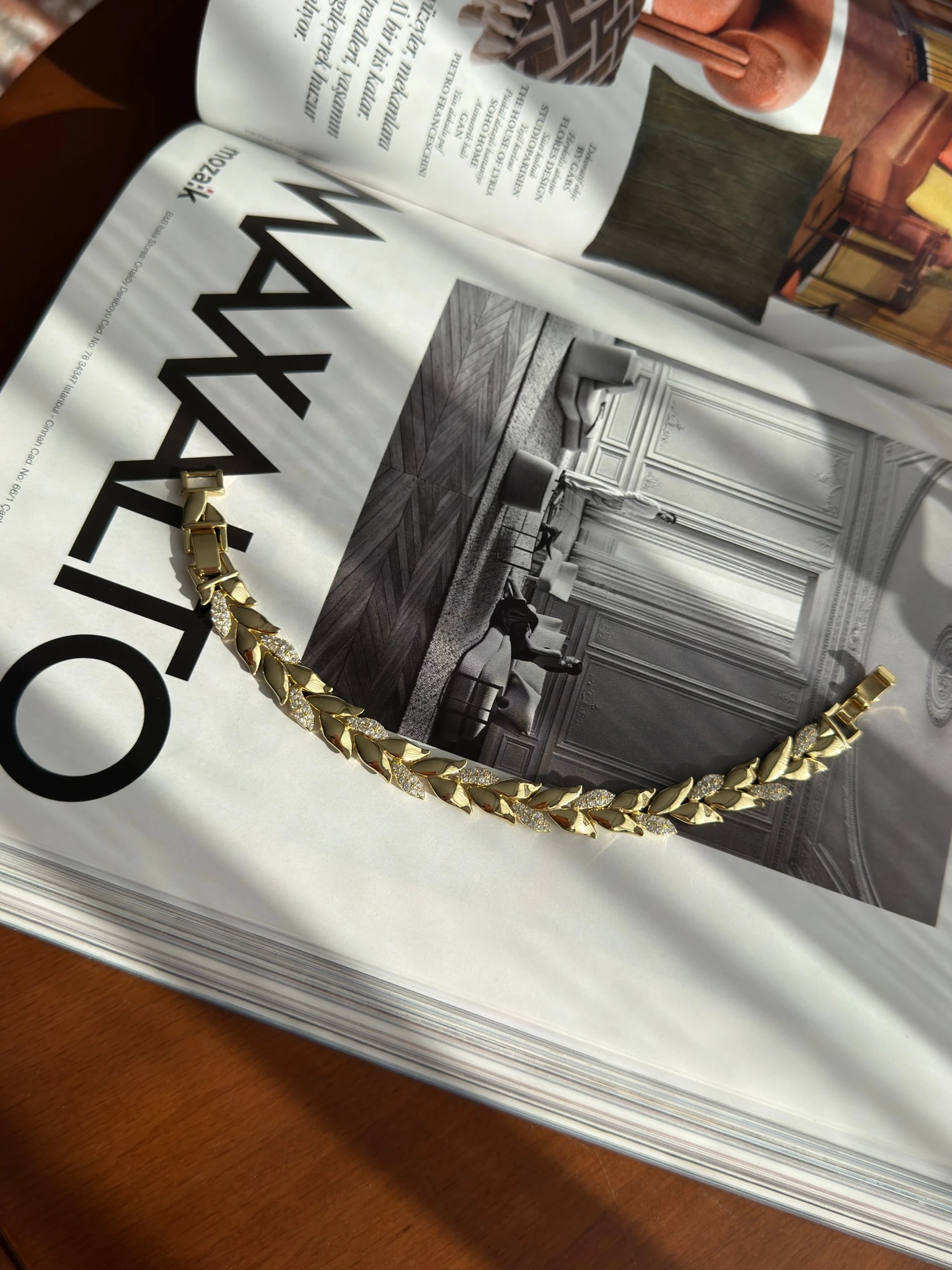 Vip 14 K Kalın Yaprak Künye