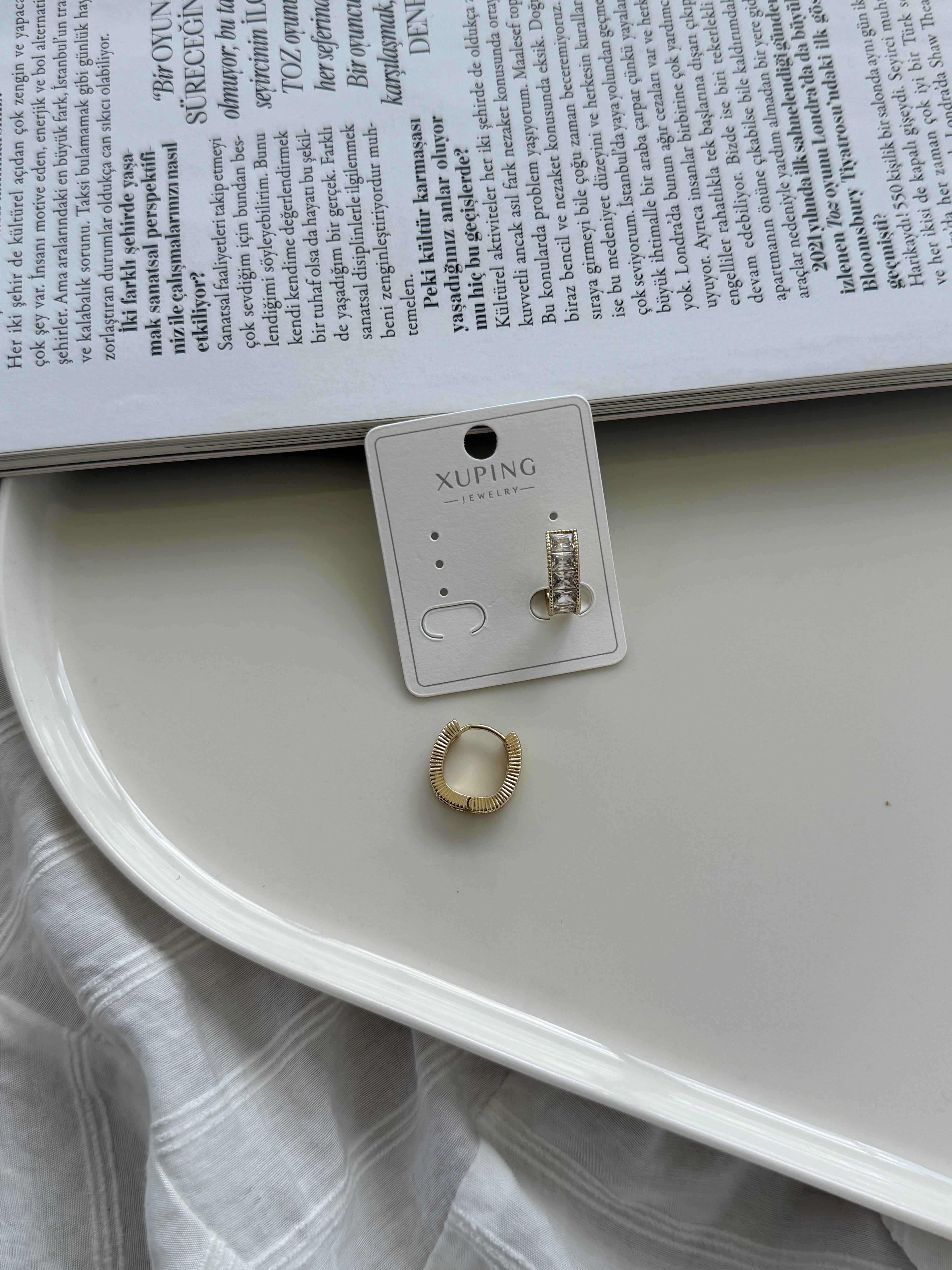 Vip 14 K Baget Küpe