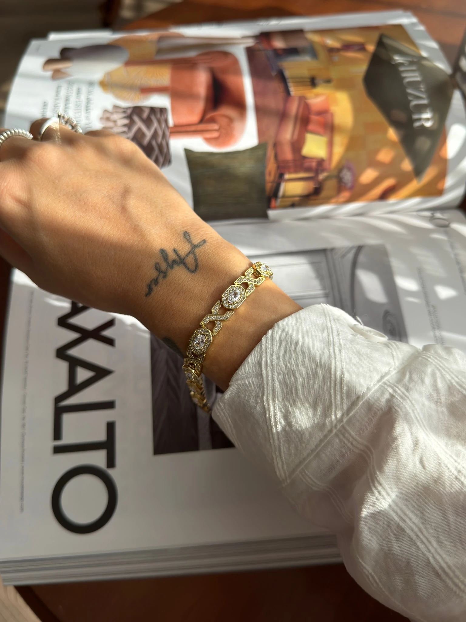 Vip 14K Oval X Suyolu Künye