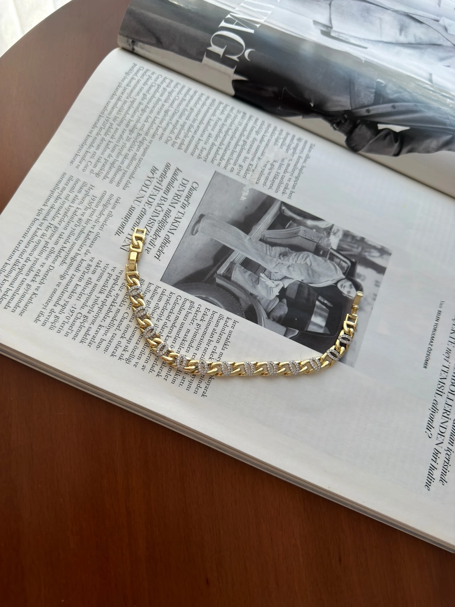 Vip 14K Göz Detaylı Zincir Künye