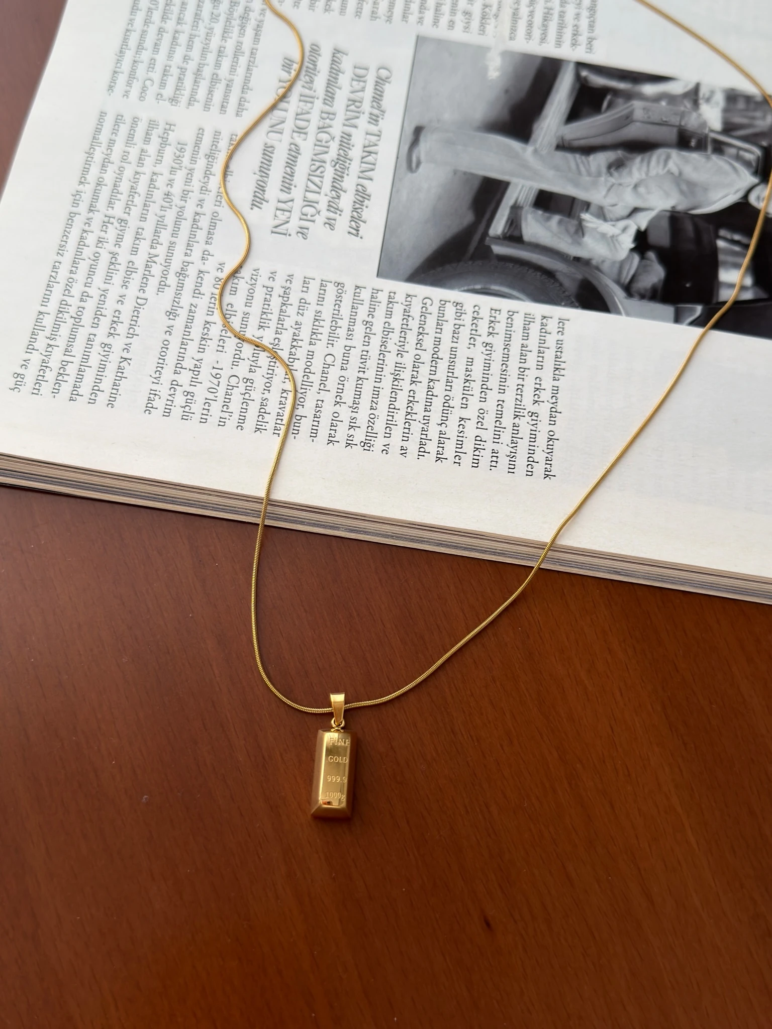 Çelik Uzun Külçe Kolye