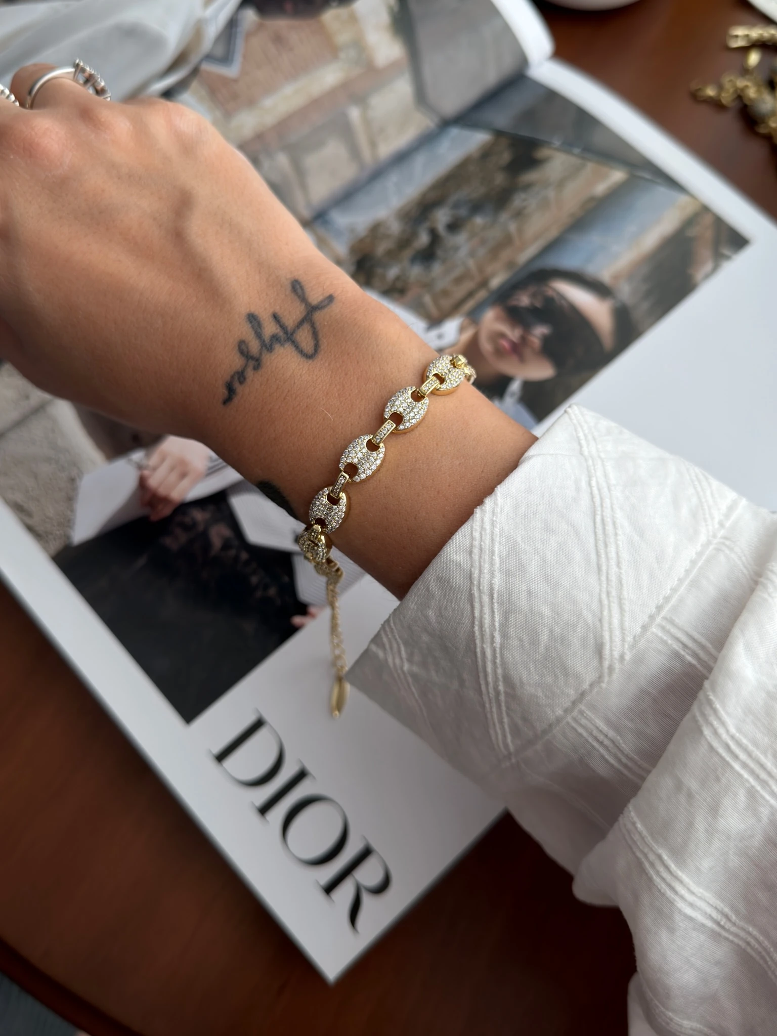 Vip 14K Full Taşlı Düğme Künye