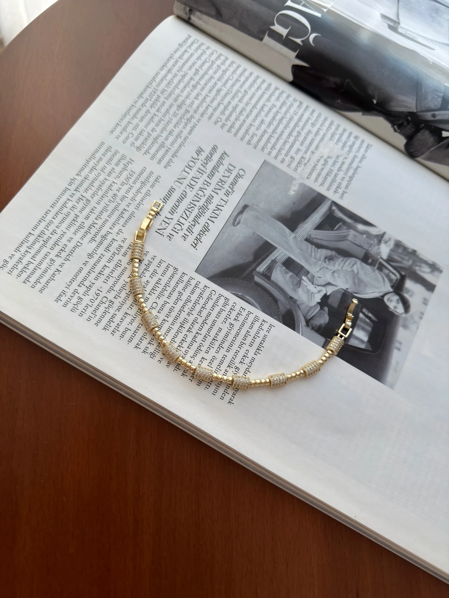 Vip 14K Viral Taşlı Boru Künye