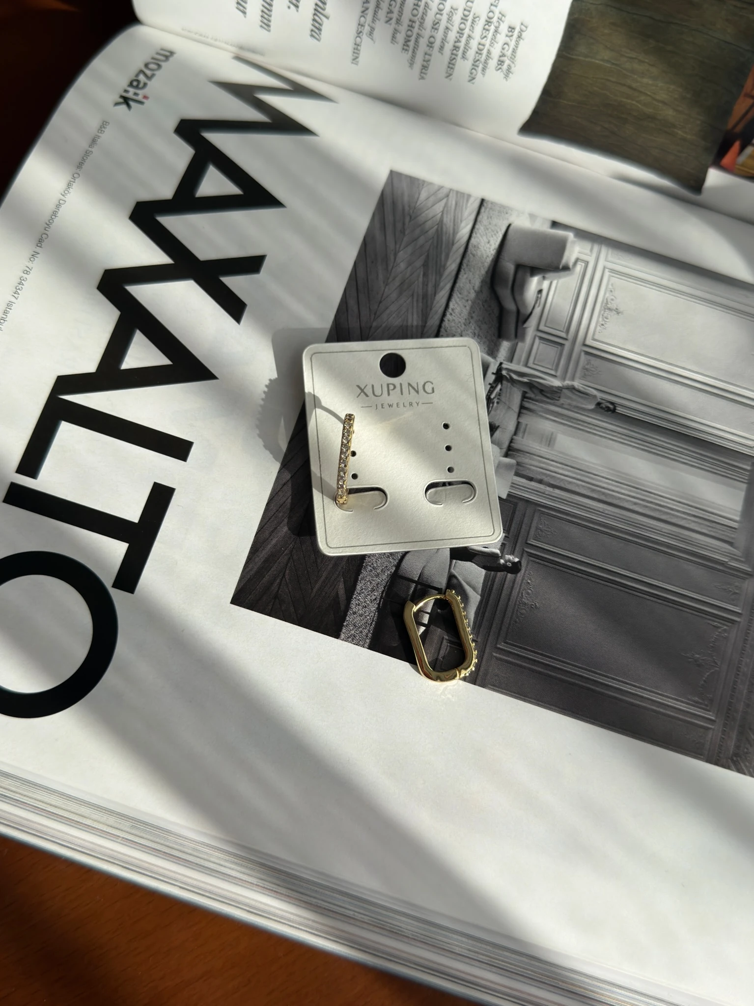 Vip 14K Taşlı U Küpe