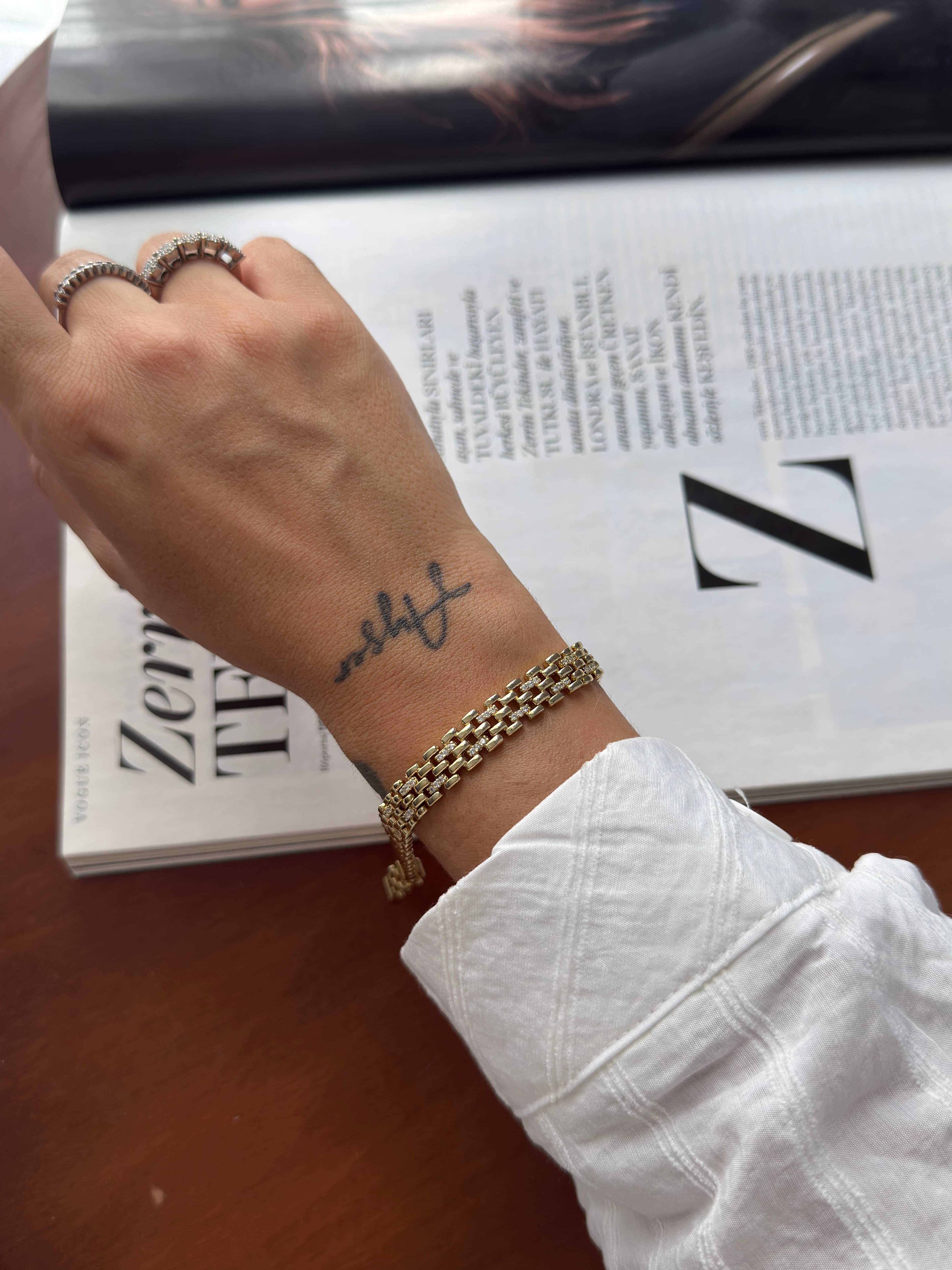 Vip 14 K Minimal Taşlı Hasır Künye