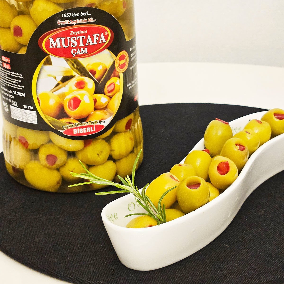 Biberli Yeşil Zeytin - 1 Kg