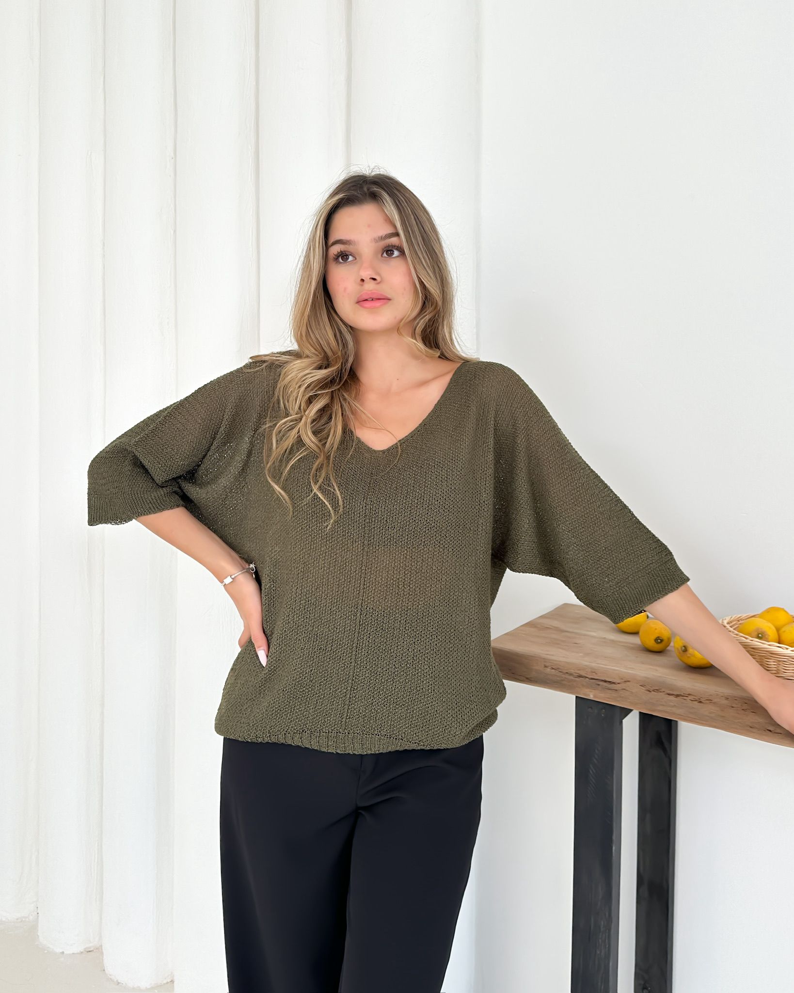 YARASA KOL DETAY YEŞİL ÖRME BLUZ