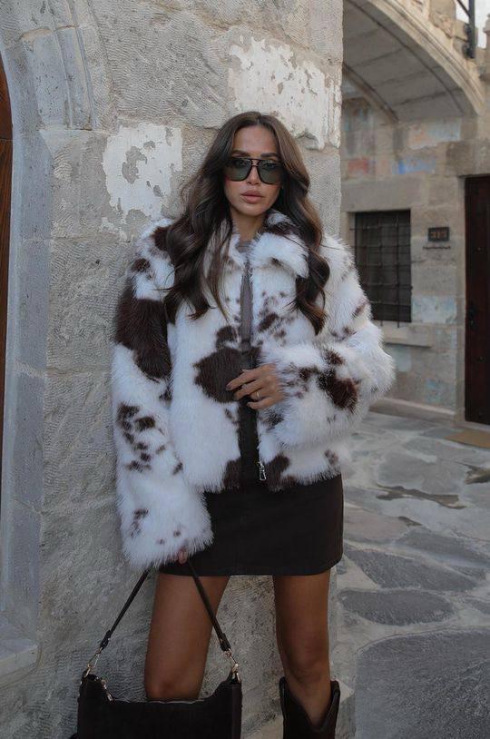 KAHVERENGİ DESENLİ KÜRK 