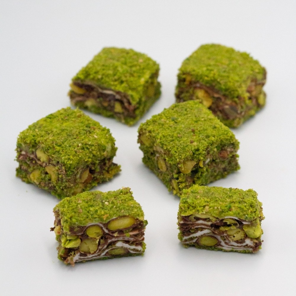 Özel Toz Fıstıklı Baklava Lokum