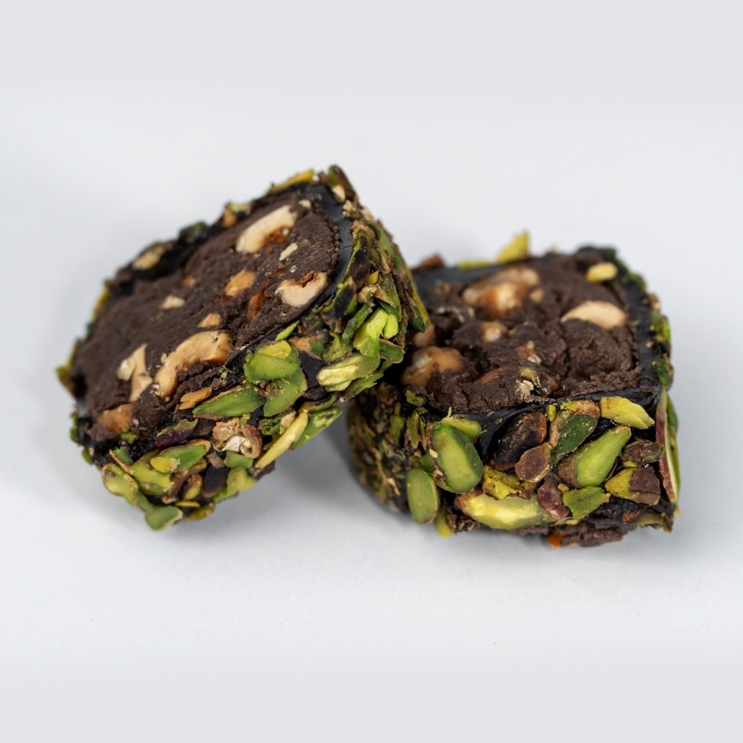 File Fıstık Kaplamalı Browni Sarma