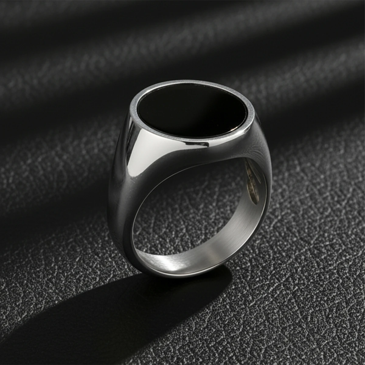 Gümüş Rodyum Onix Taşlı Yüzük