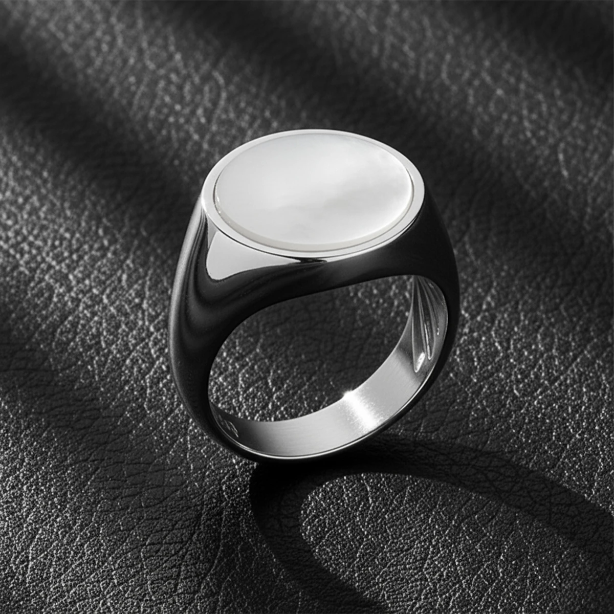 Gümüş Rodyum Kaplama Sedef Taşlı Yüzük