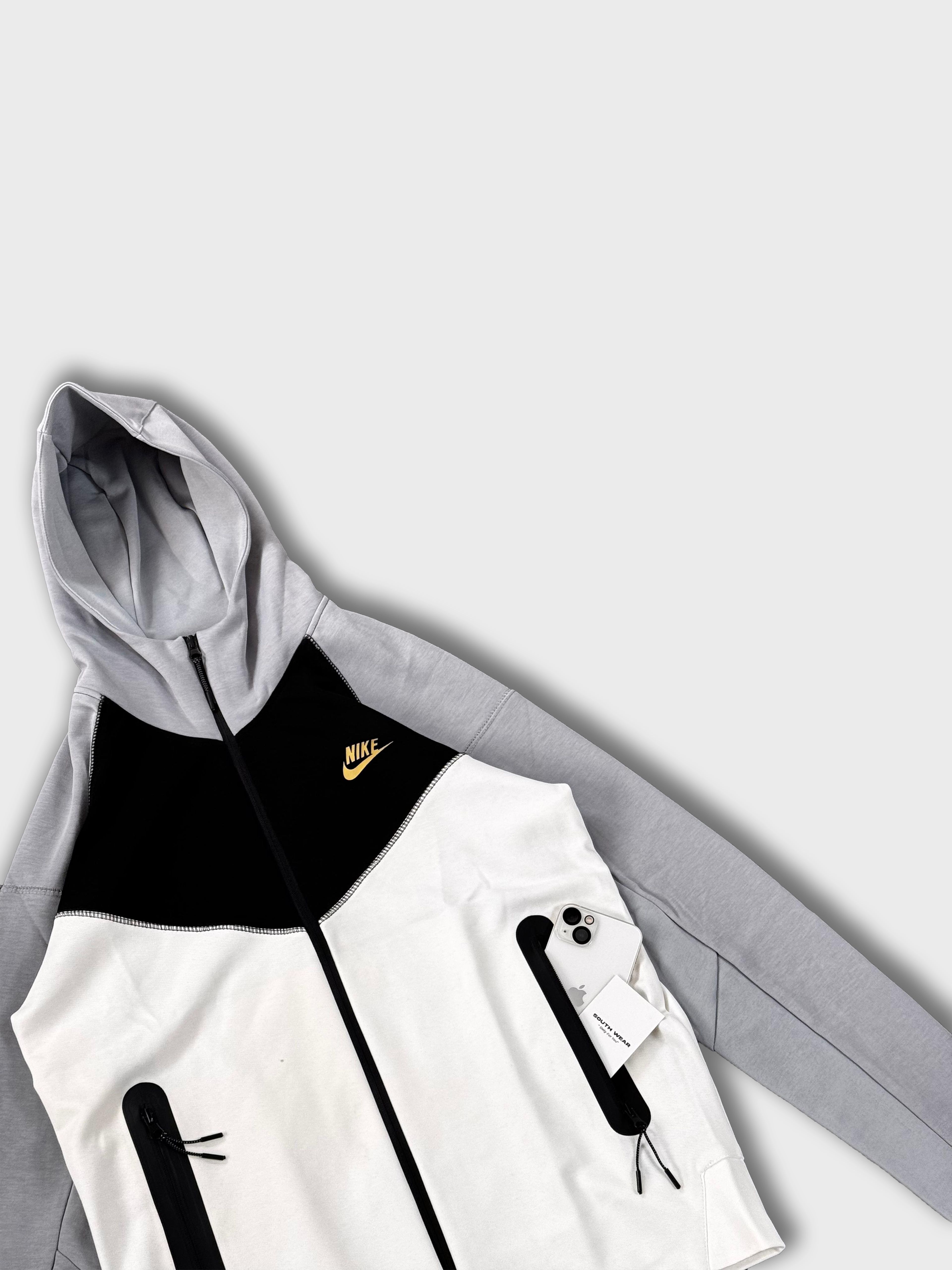 Yeni Tech Fleece Windrunner Hoodie - Beyaz & Gold