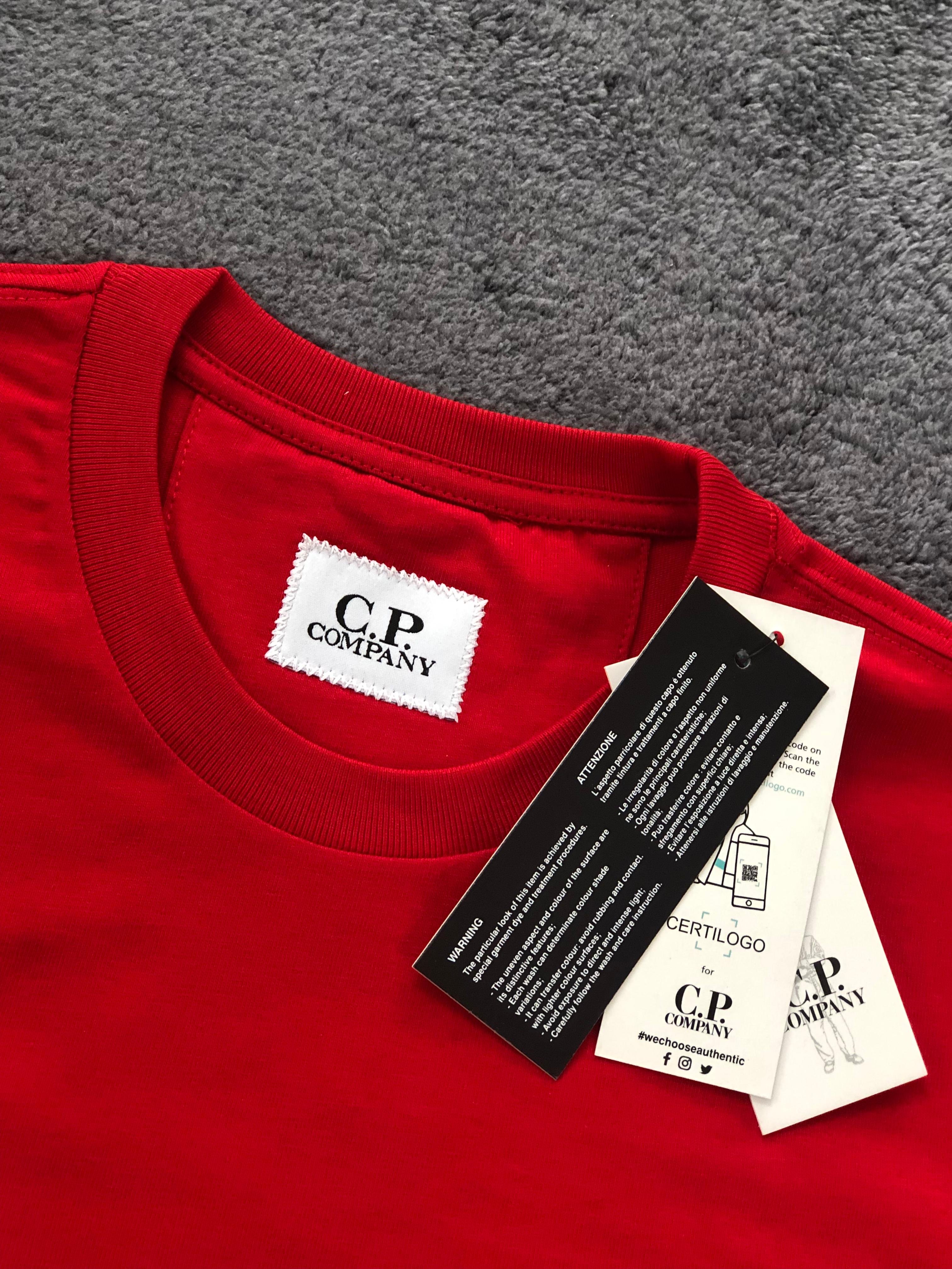 Exclusive C.P. Company Silhouette Tee - Kırmızı