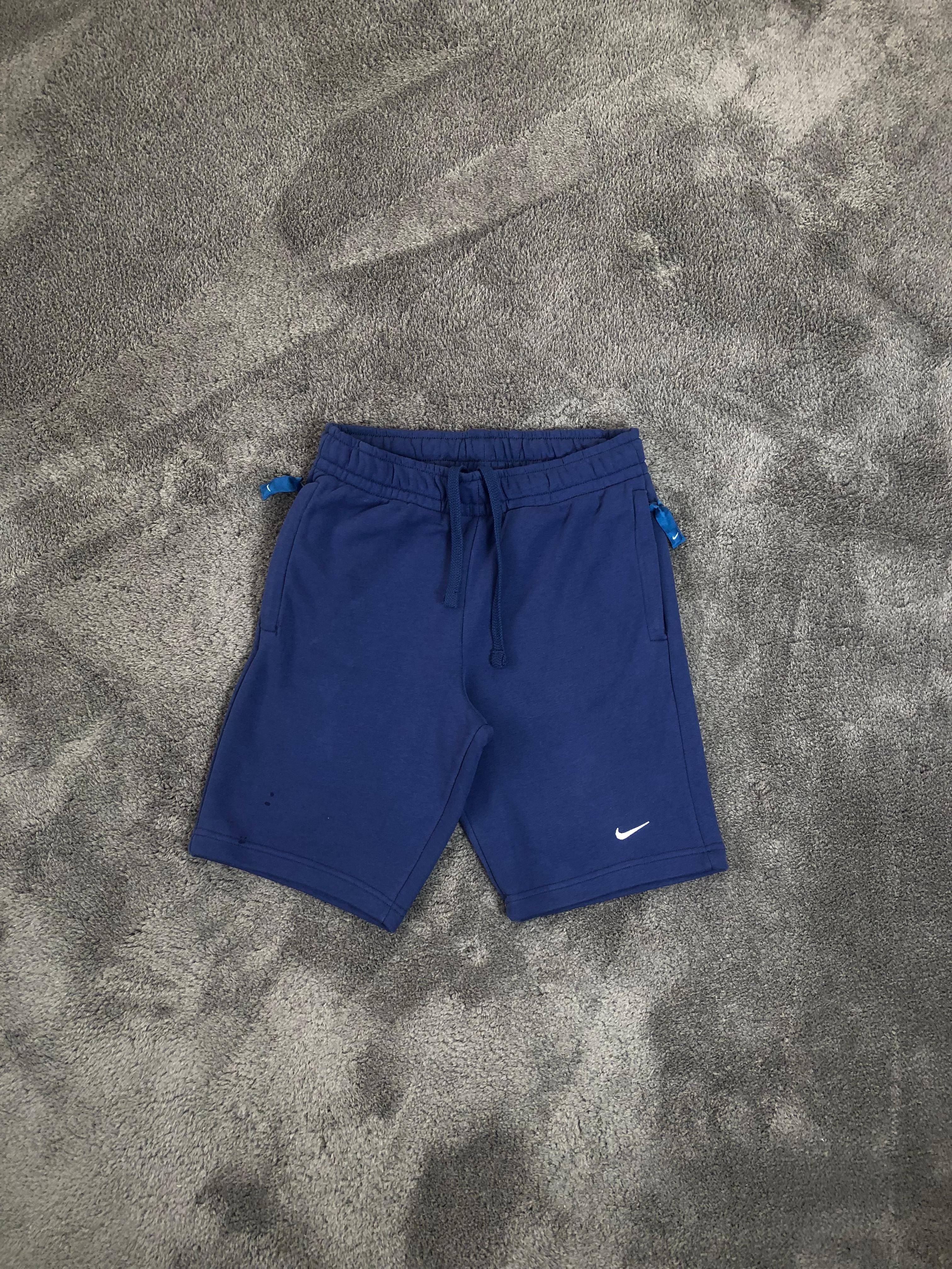 Nike Solo Swoosh Short - Koyu Lacivert