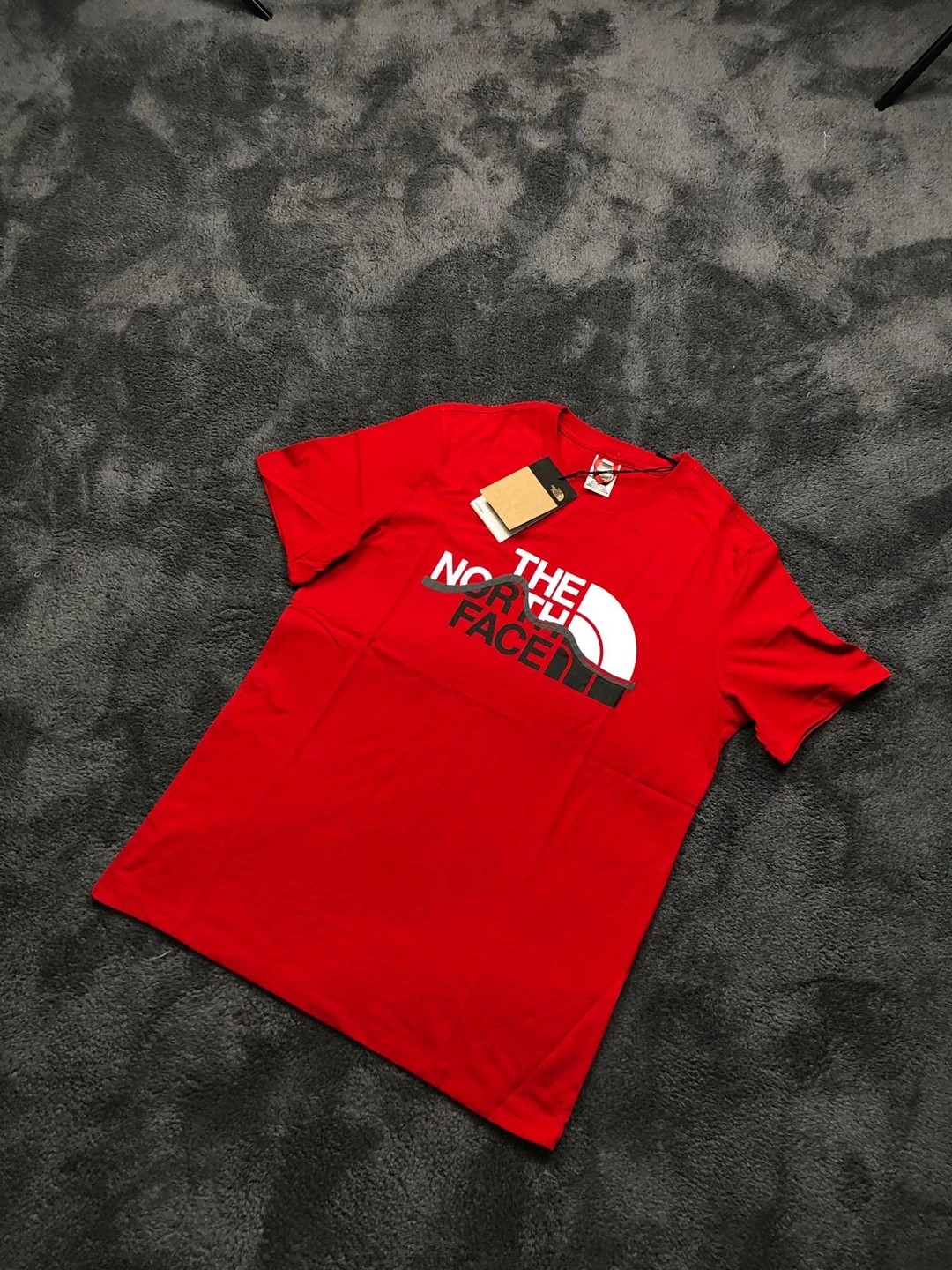 The North Face Mountain Line Tee - Kırmızı