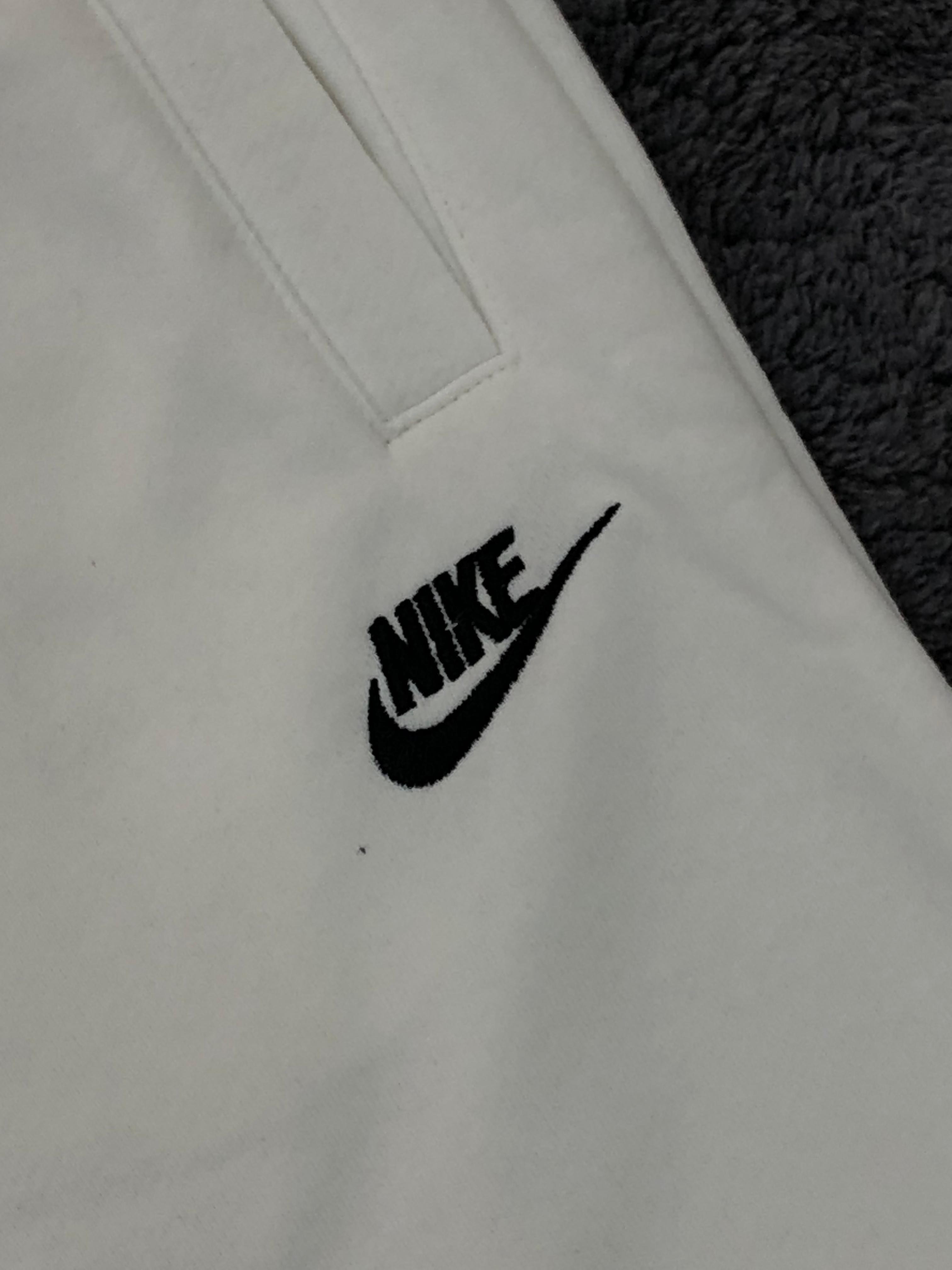 Nike Club Fleece Şort - Beyaz