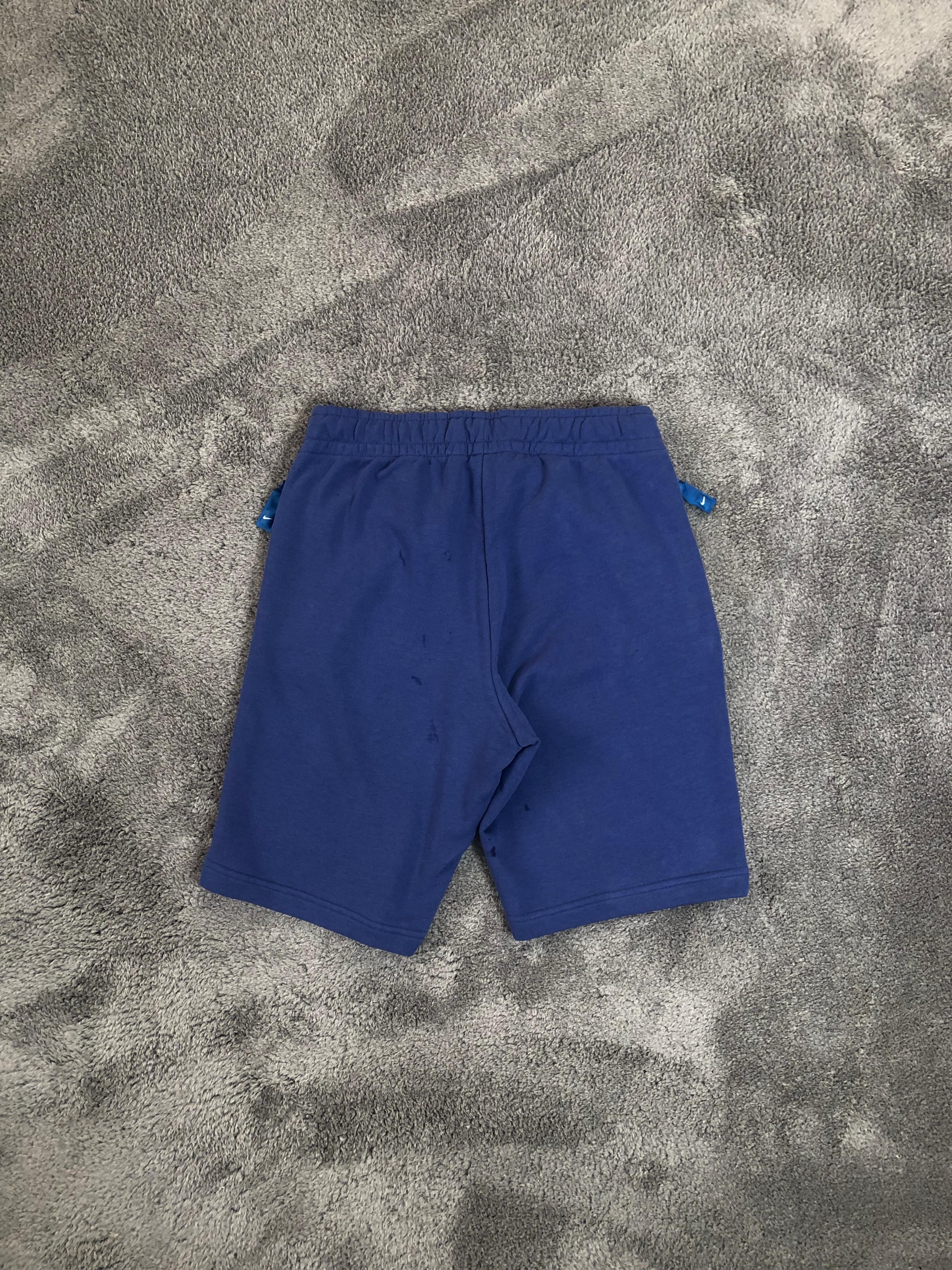 Nike Solo Swoosh Short - Koyu Lacivert