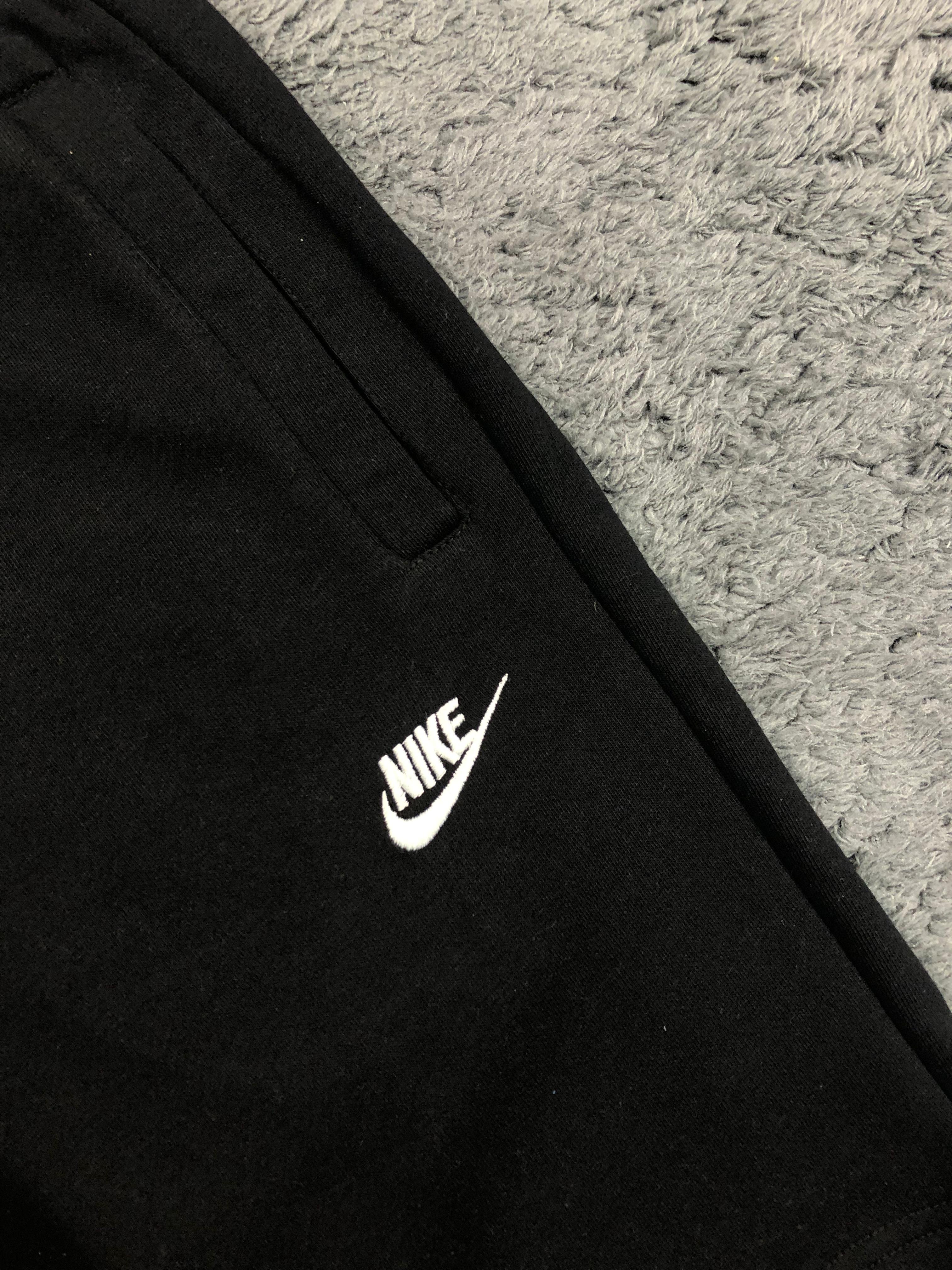 Nike Club Fleece Şort - Siyah