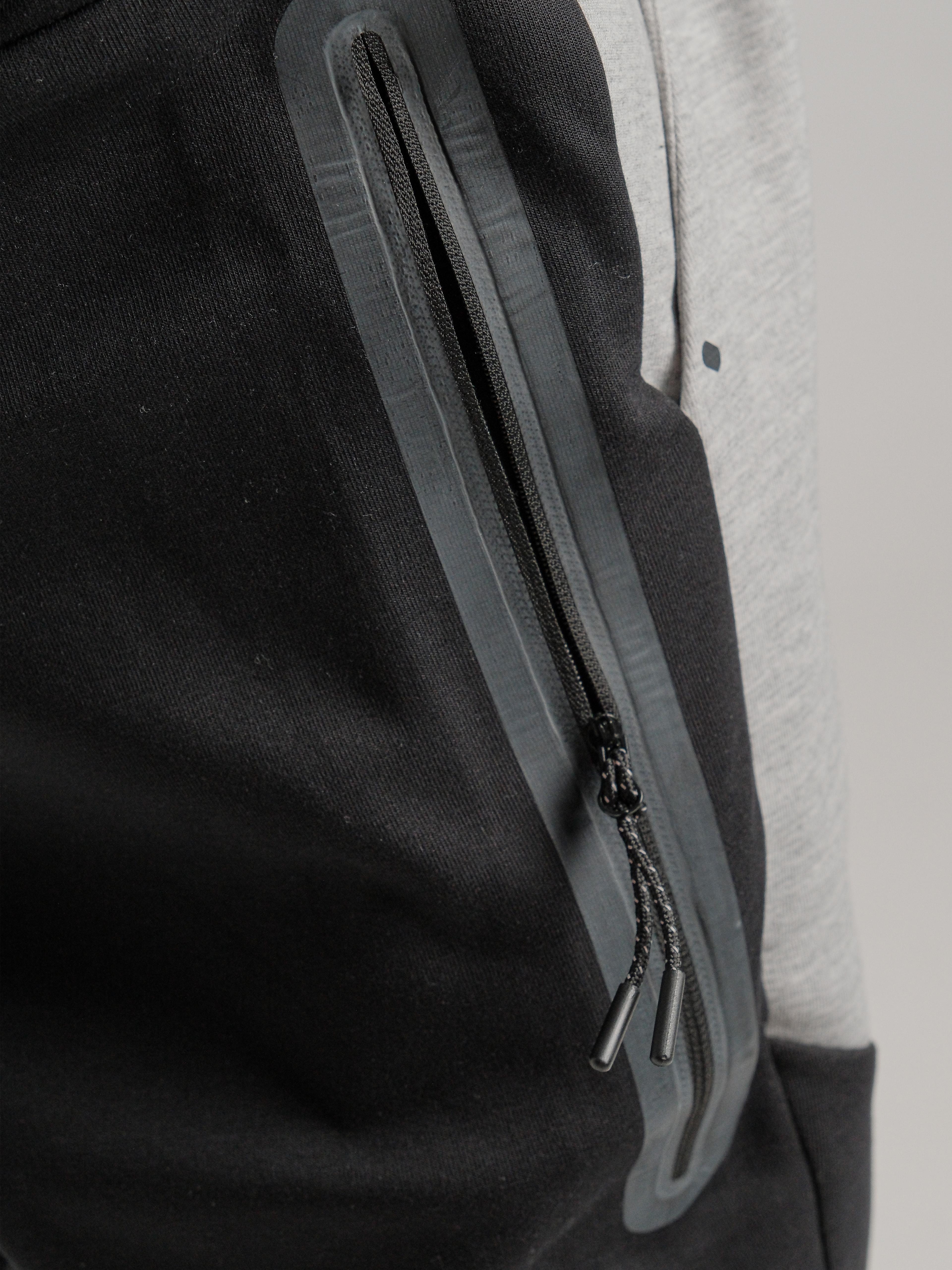 Tech Fleece 5th Gen Jogger - Siyah & Gri