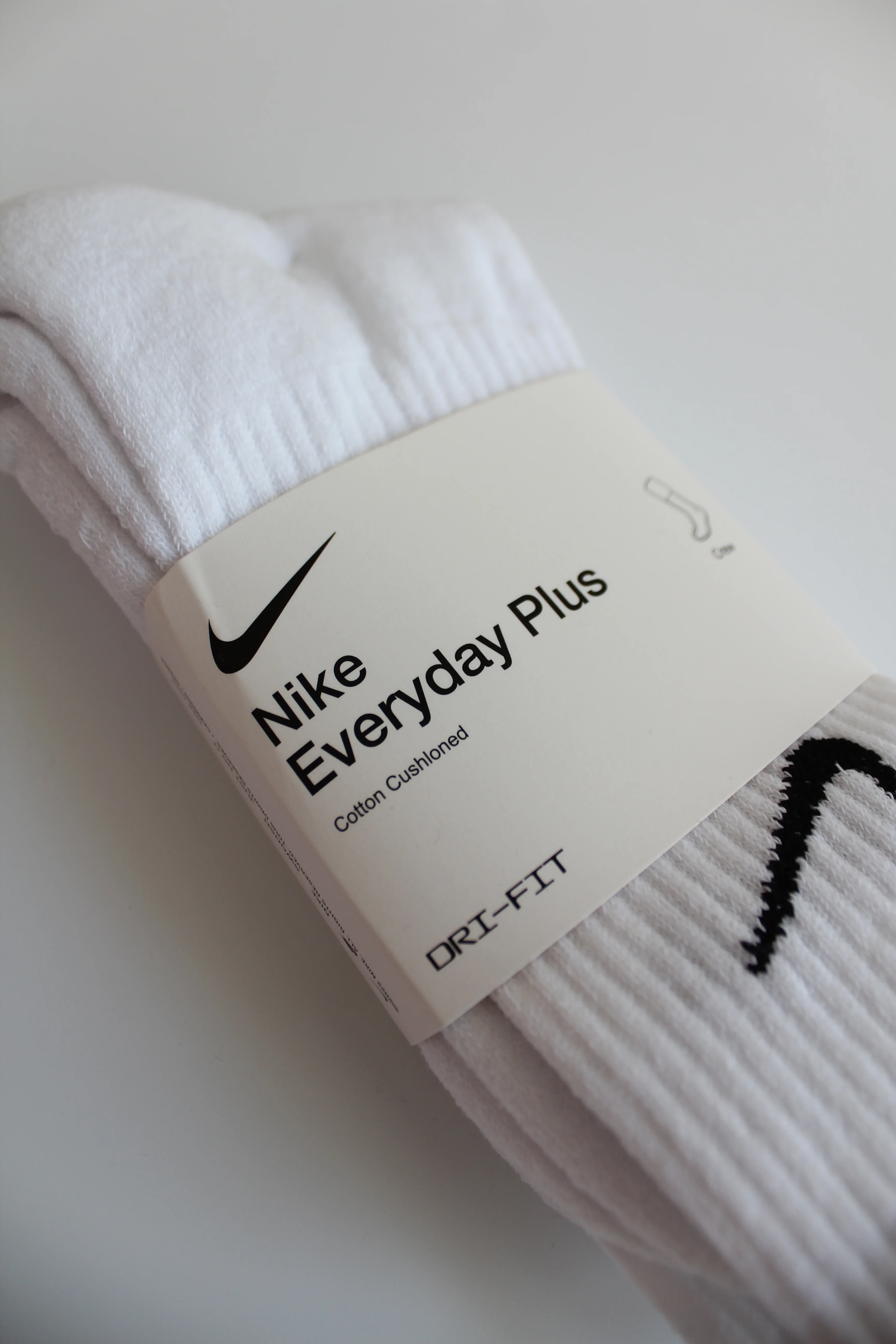 Nike Everyday Cushioned Crew Socks