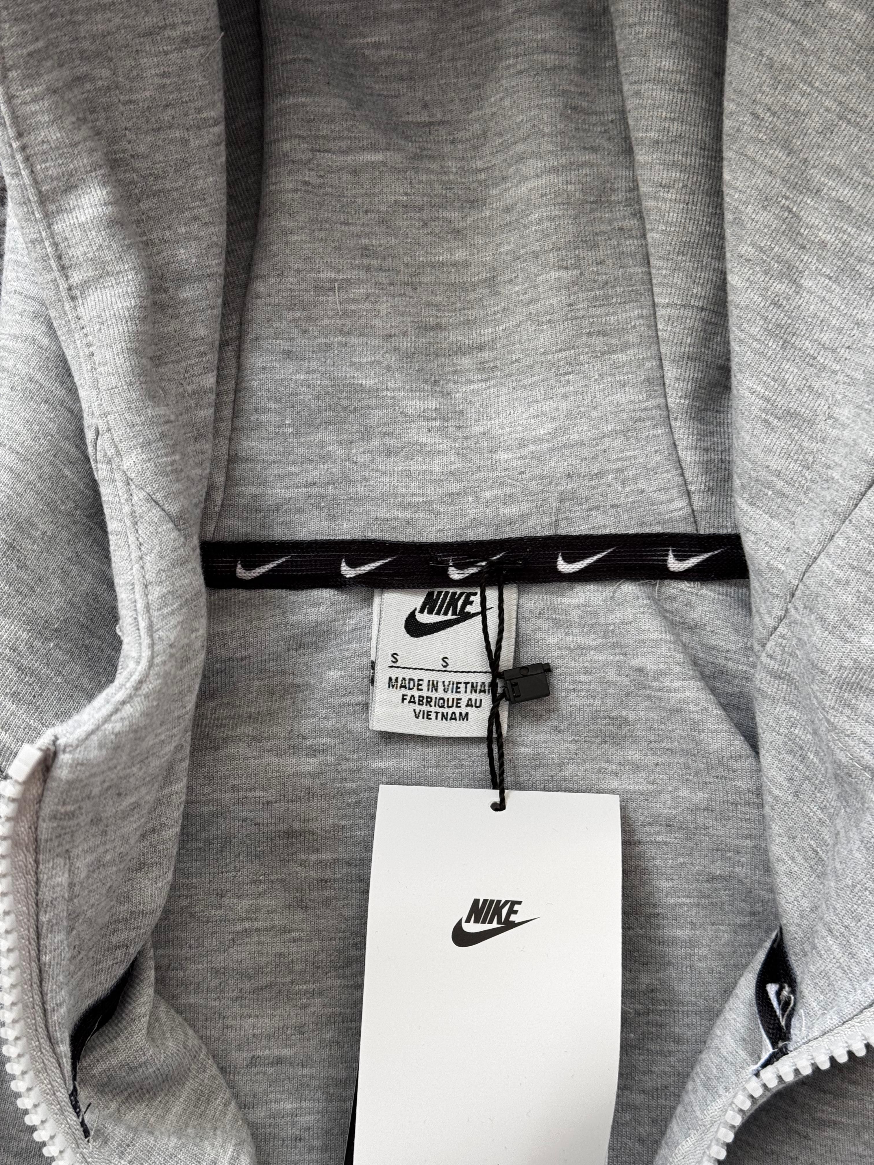 Nike Big Swoosh Full Zip Hoodie - Gri