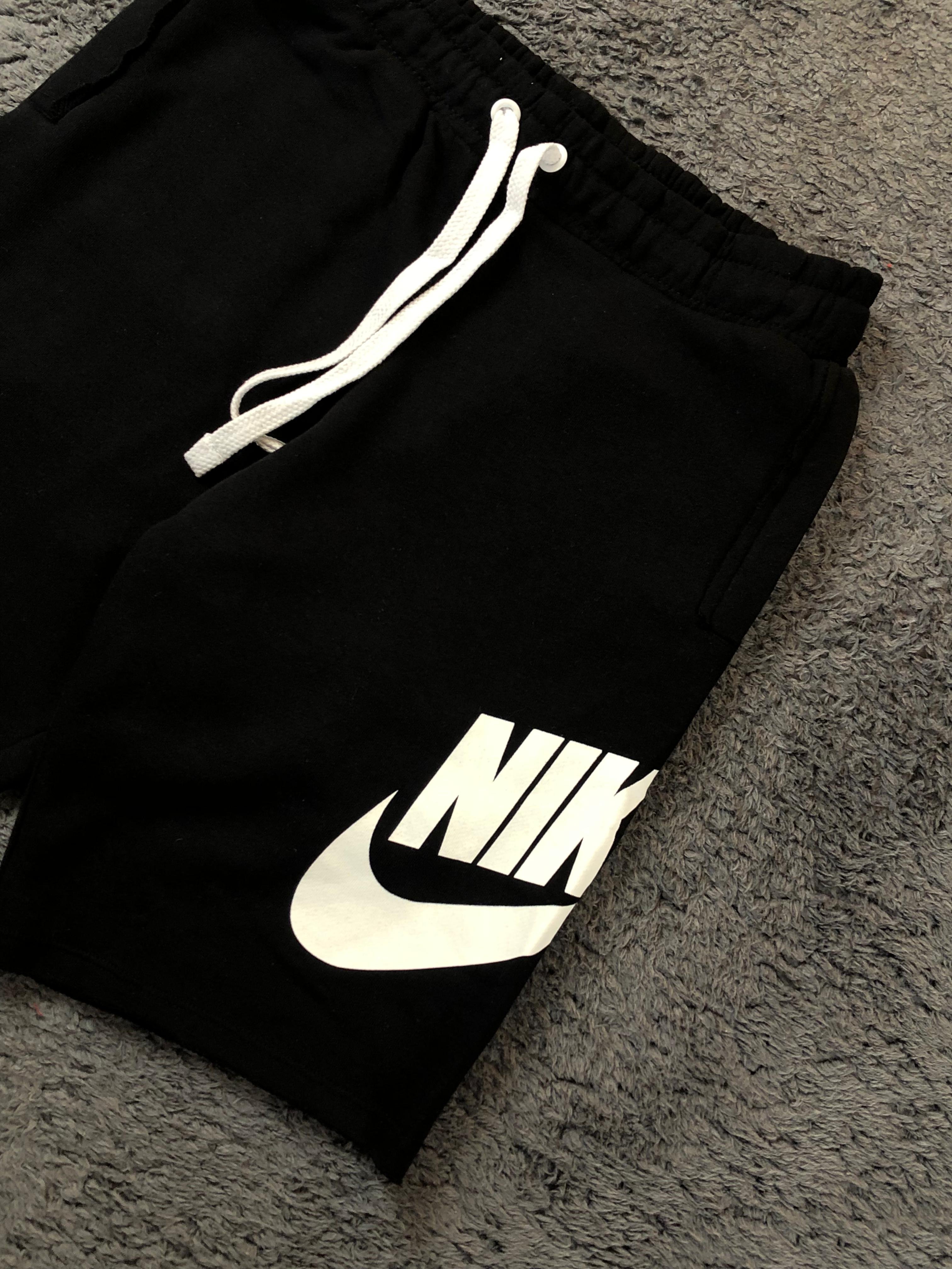 Nike Club Alumni Short - Siyah