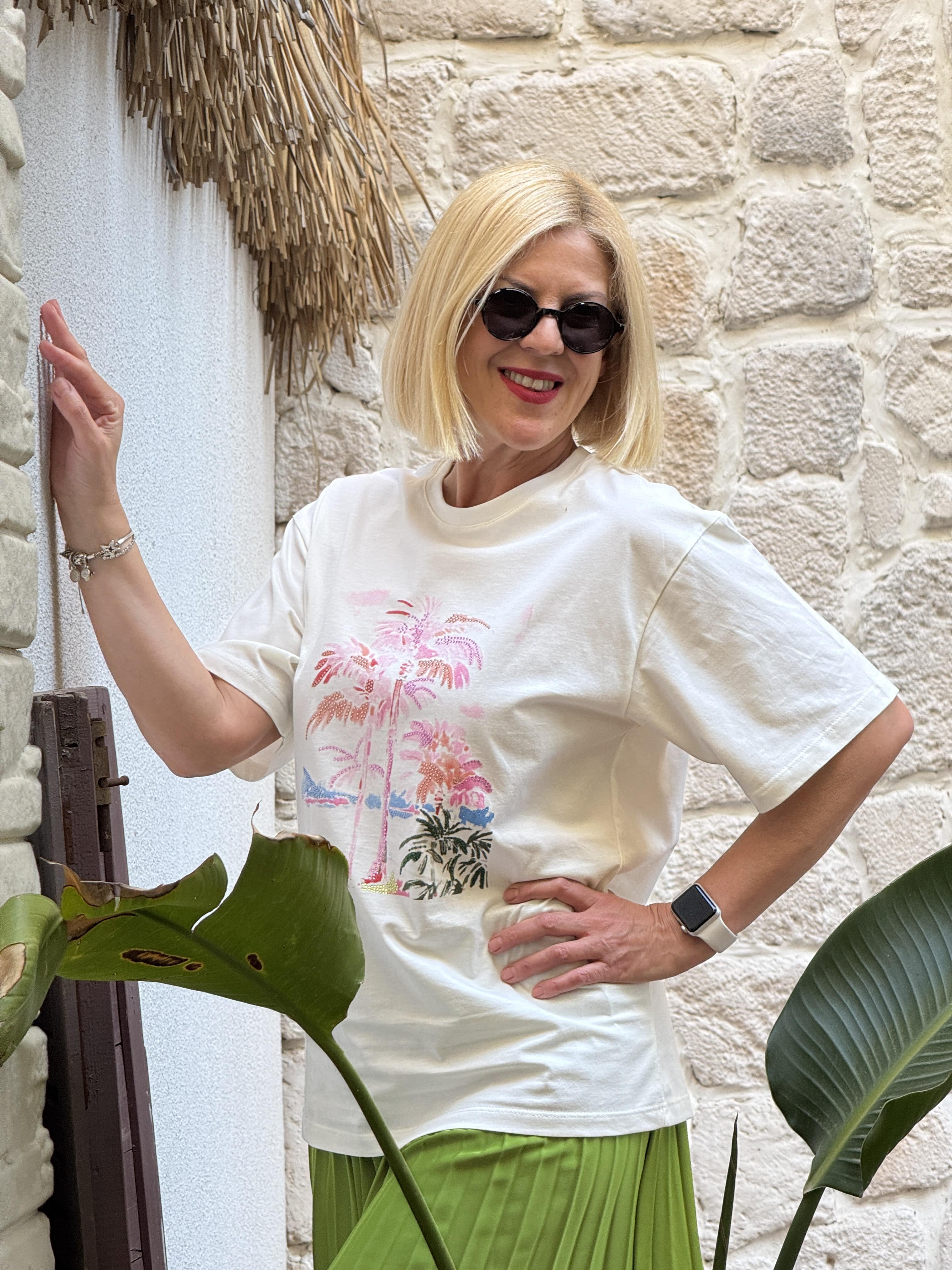 Spring Taşlı Tişört