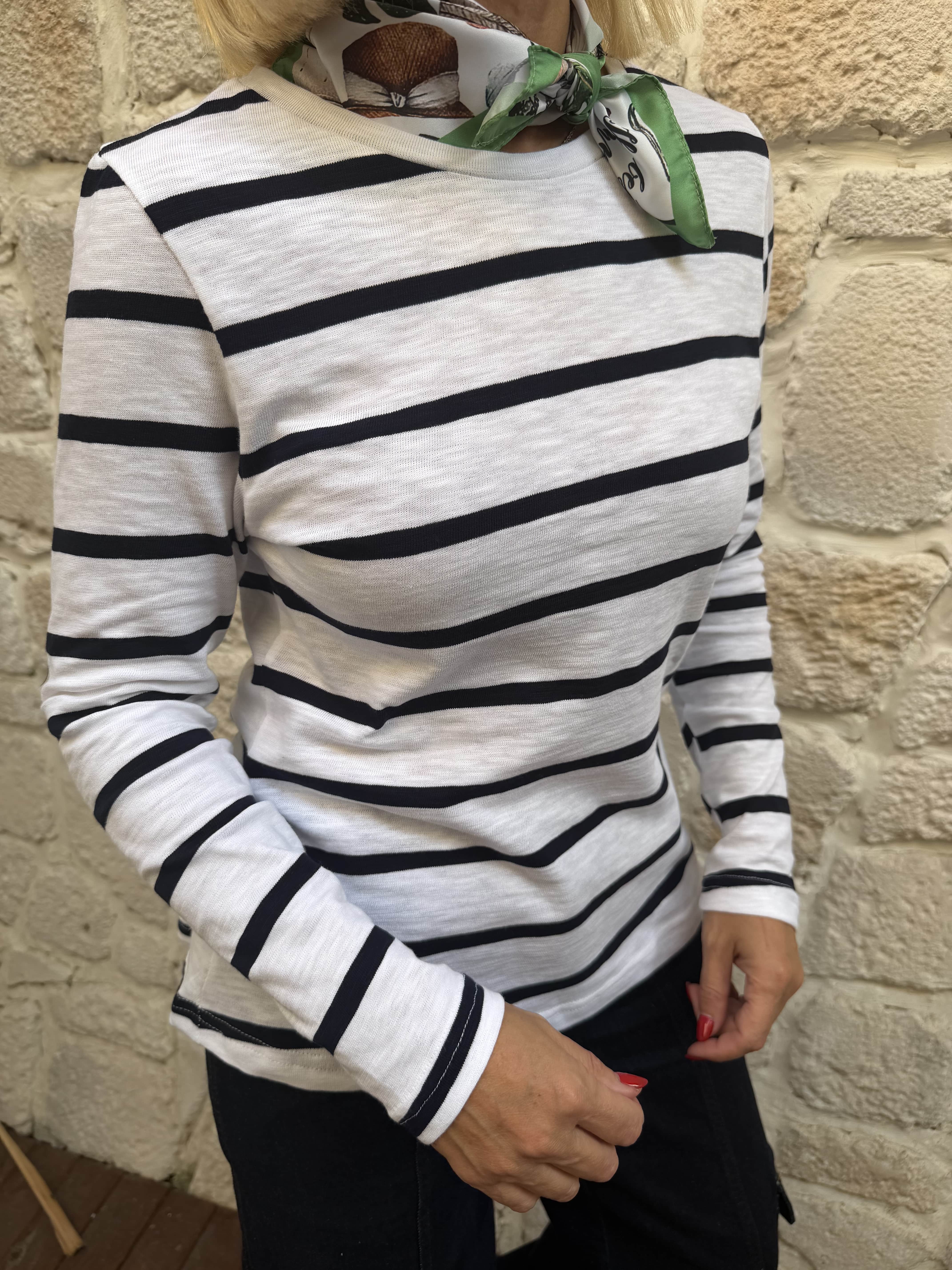 Elenor Bisiklet Yaka Bluz