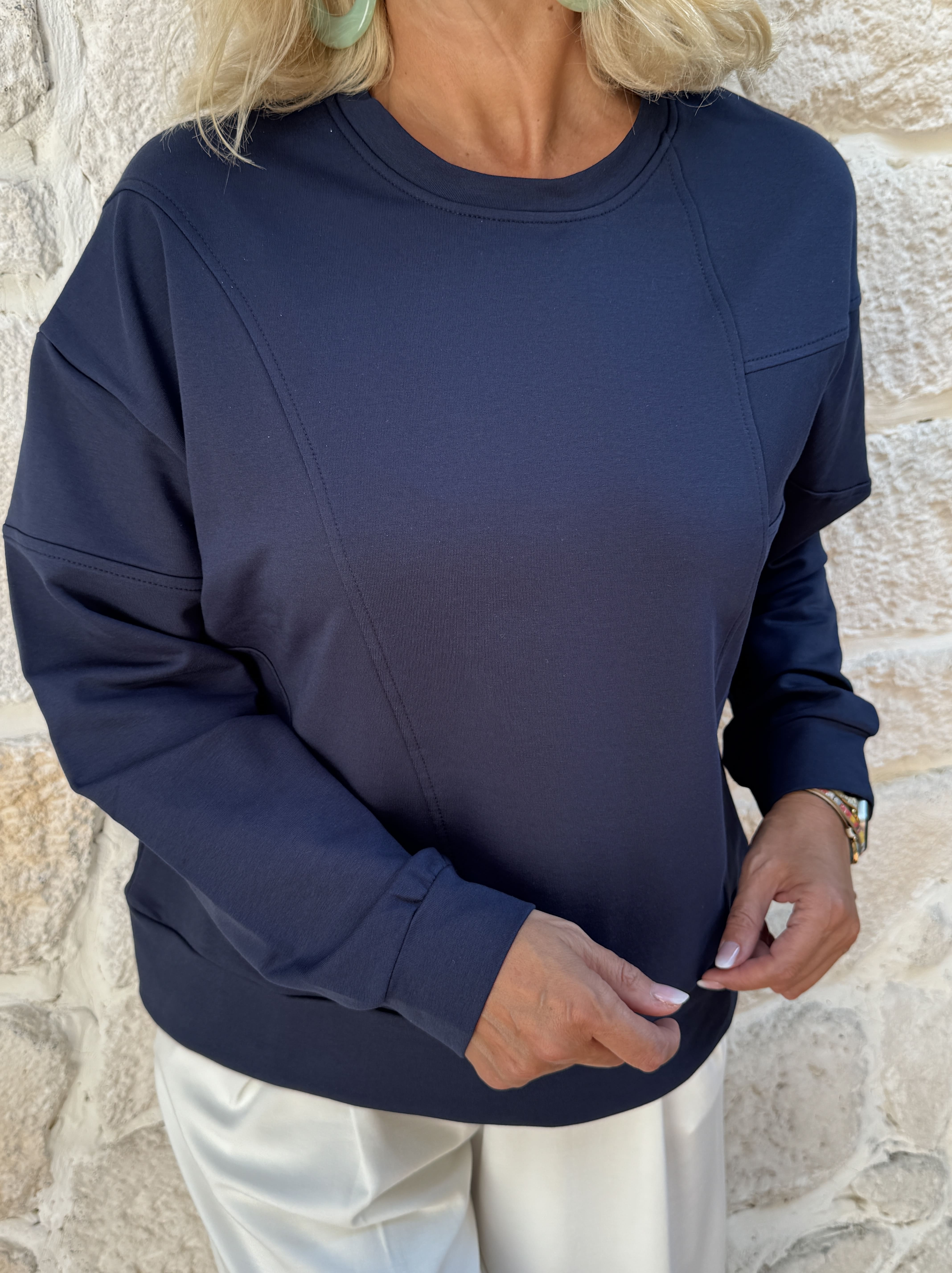 Vona Sweatshirt