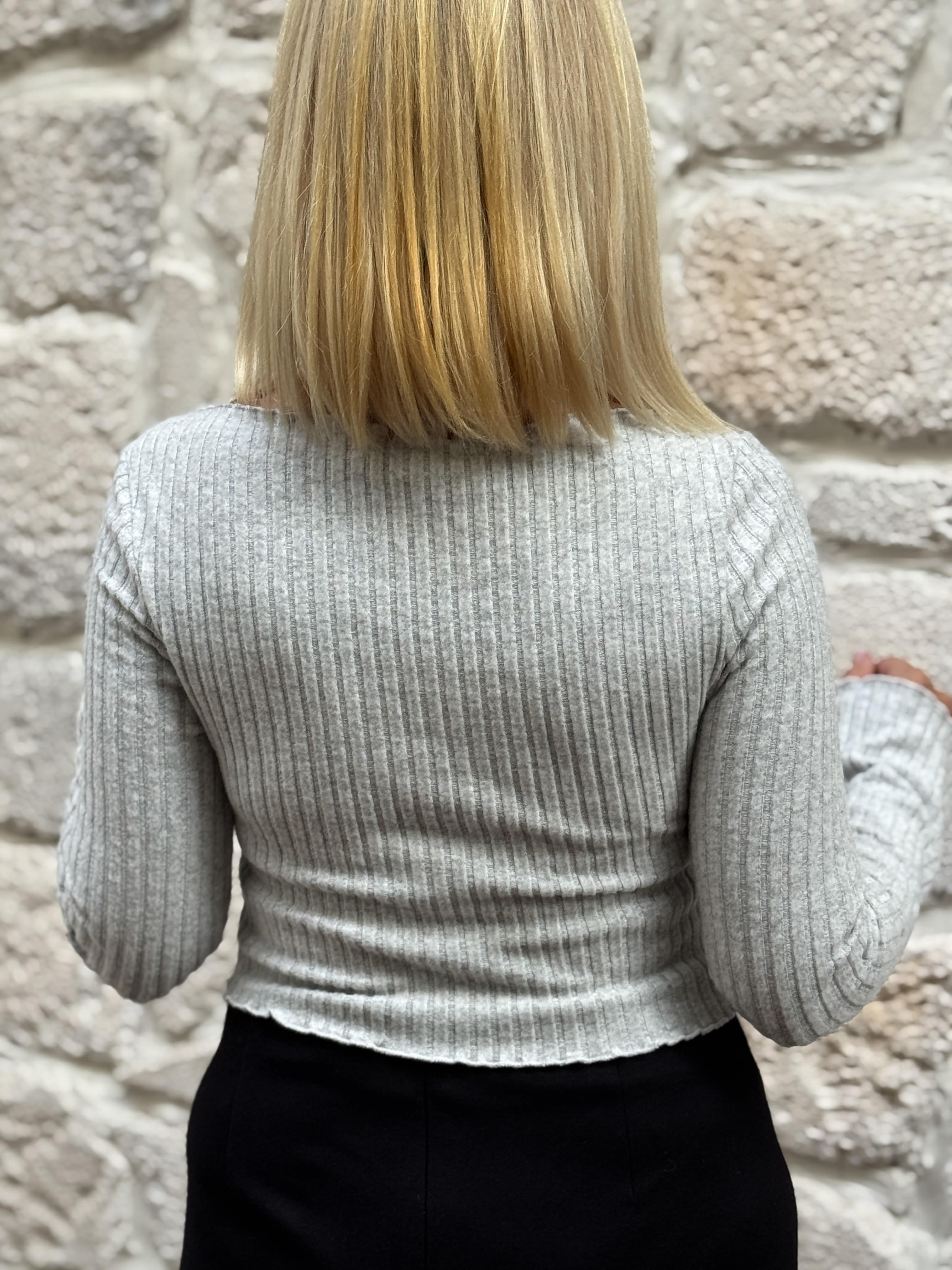 Mora Kayık Yaka Bluz