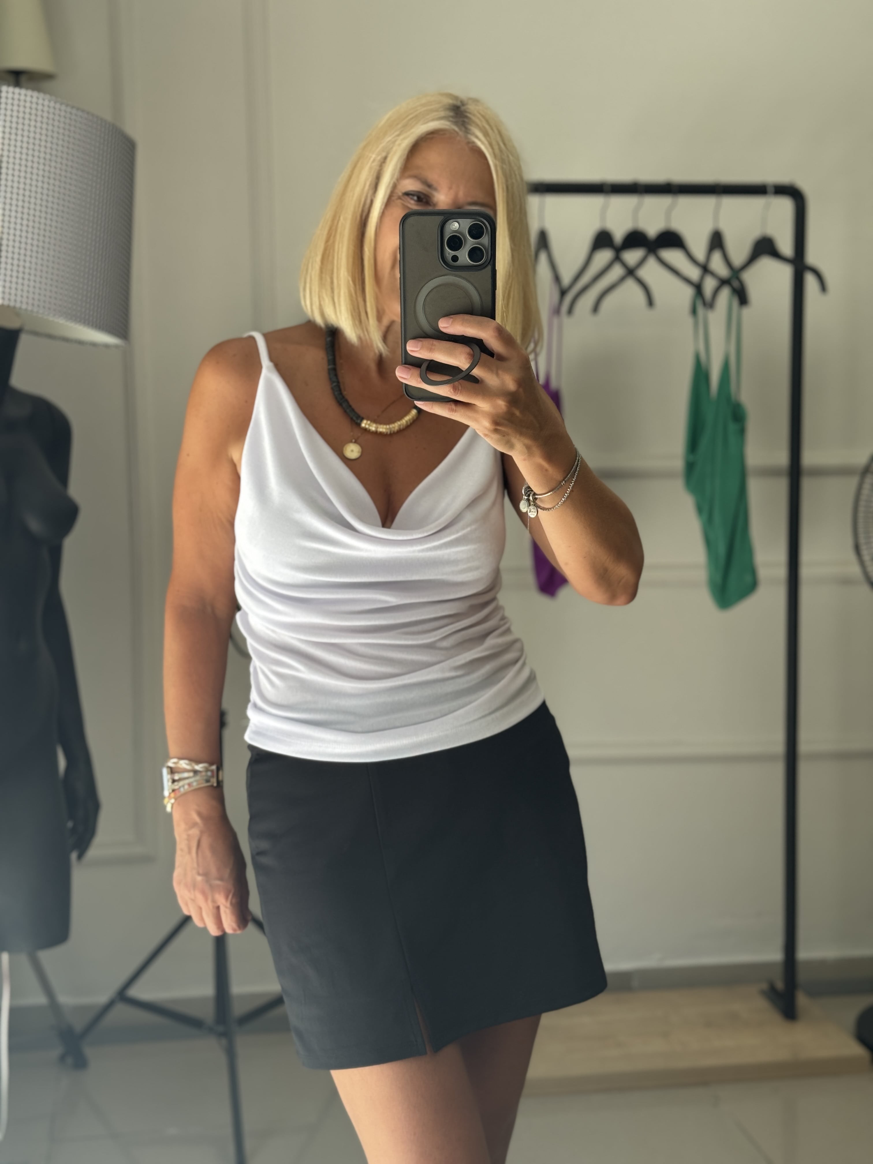 Mireva Bluz ve Shela Şort Etek Kombin