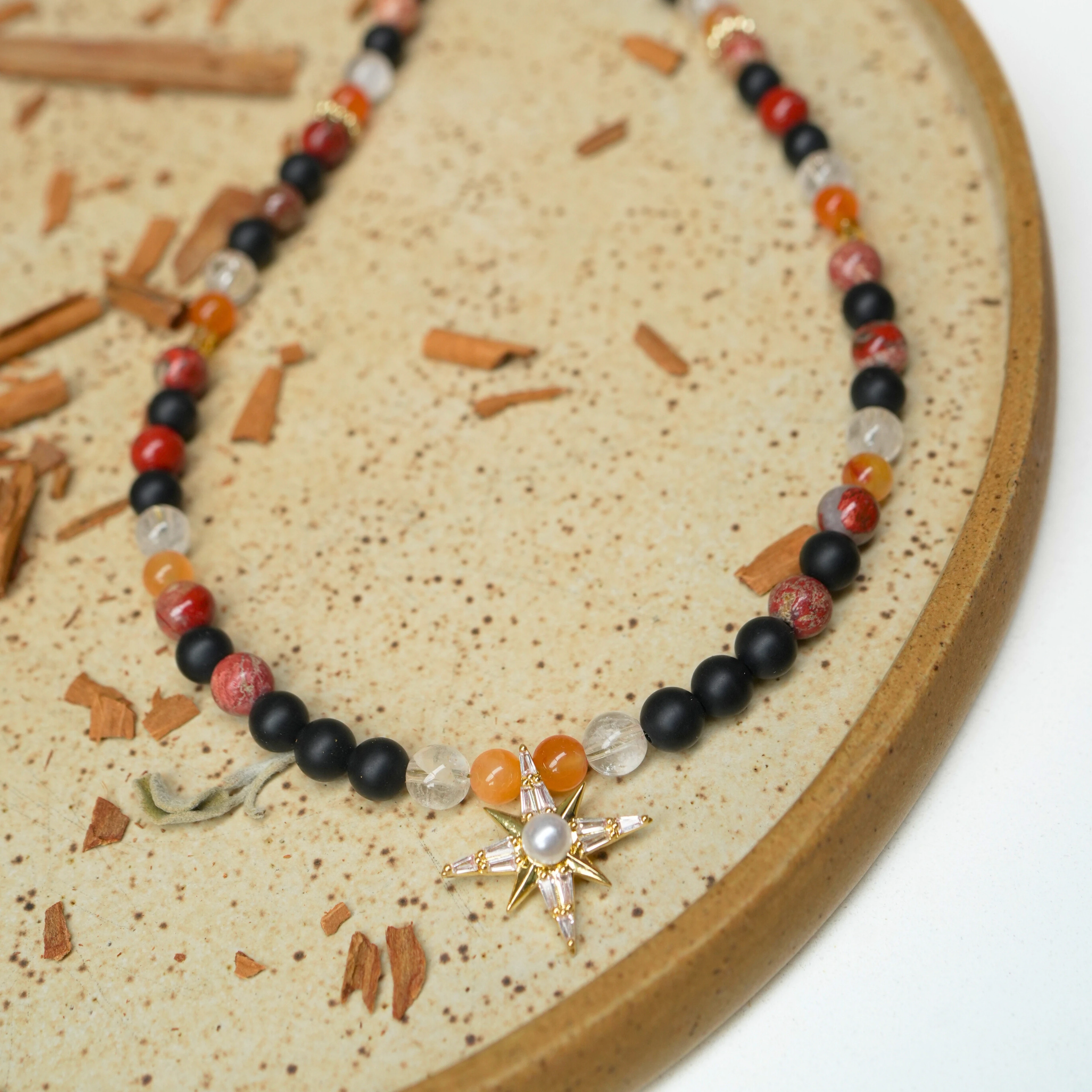 Işığın Savaşçısı Kolyesi