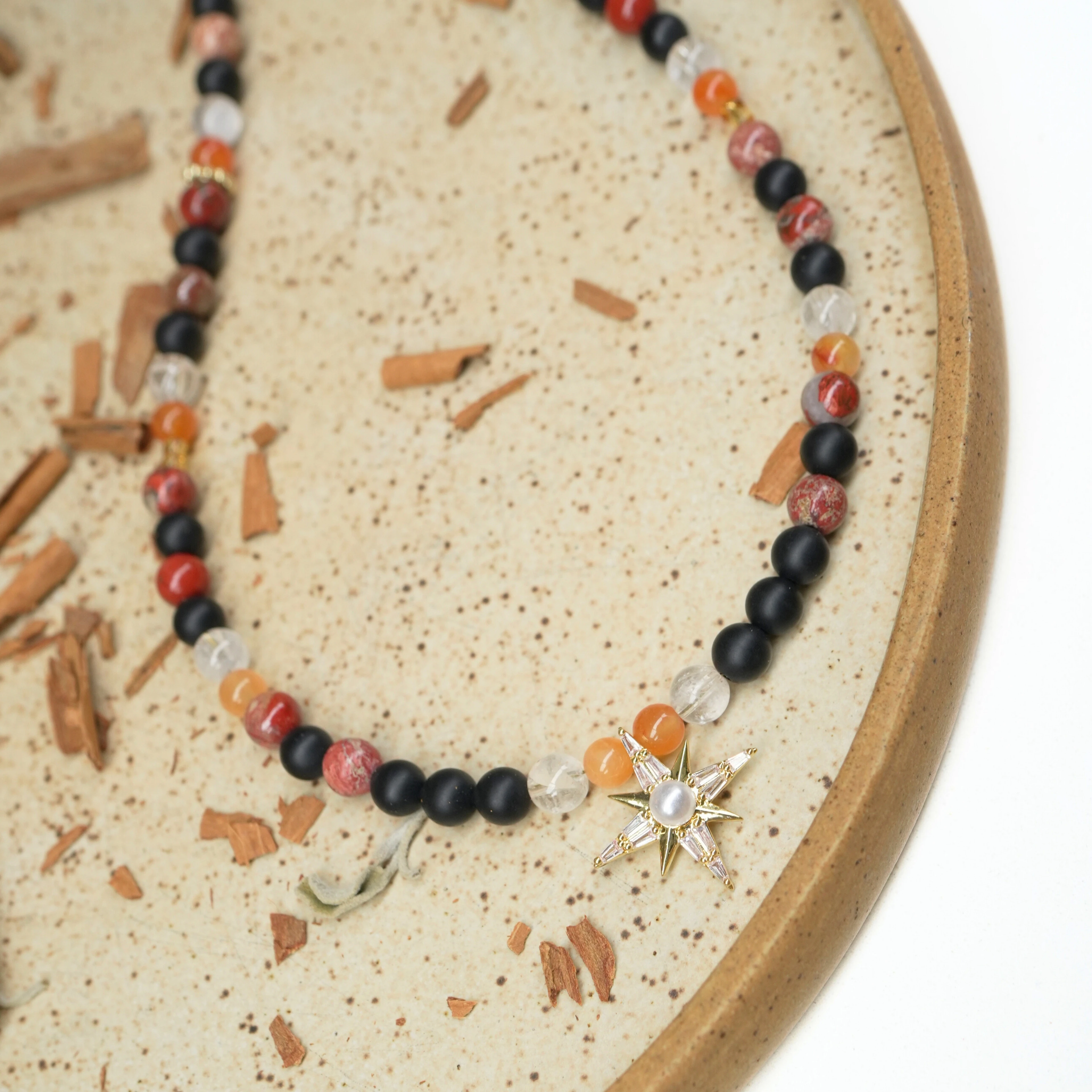 Işığın Savaşçısı Kolyesi