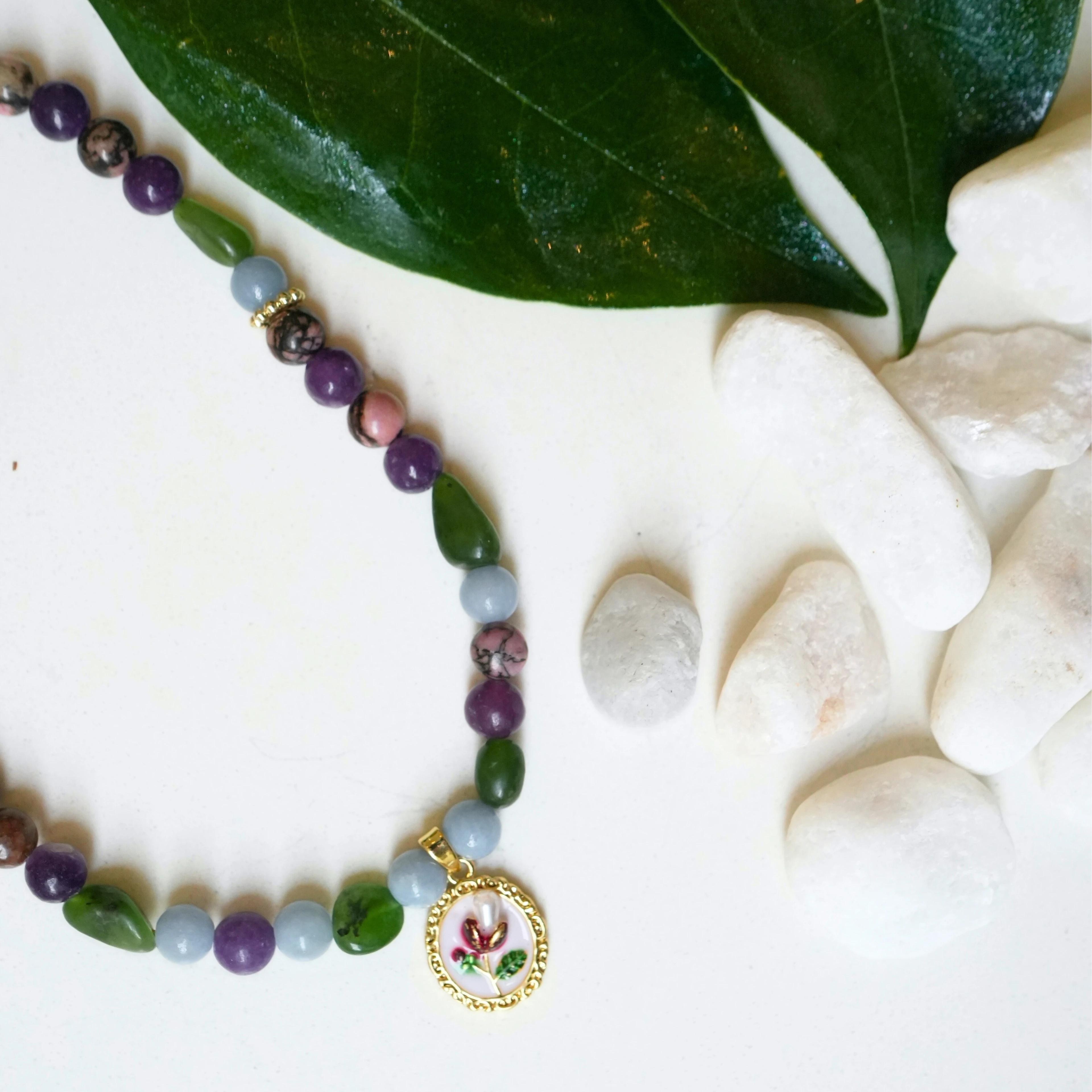 Kalbin Sığınağı Kolyesi