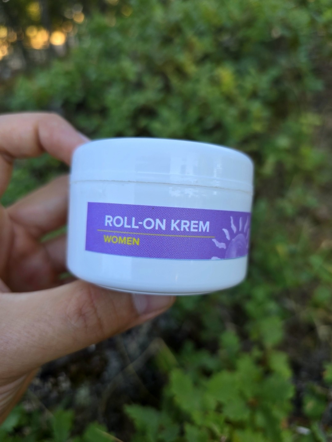 Roll On Krem (Kadın) "Koltuk altı ve genital bölgenizdeki TÜM kötülükleri bana bırakın"