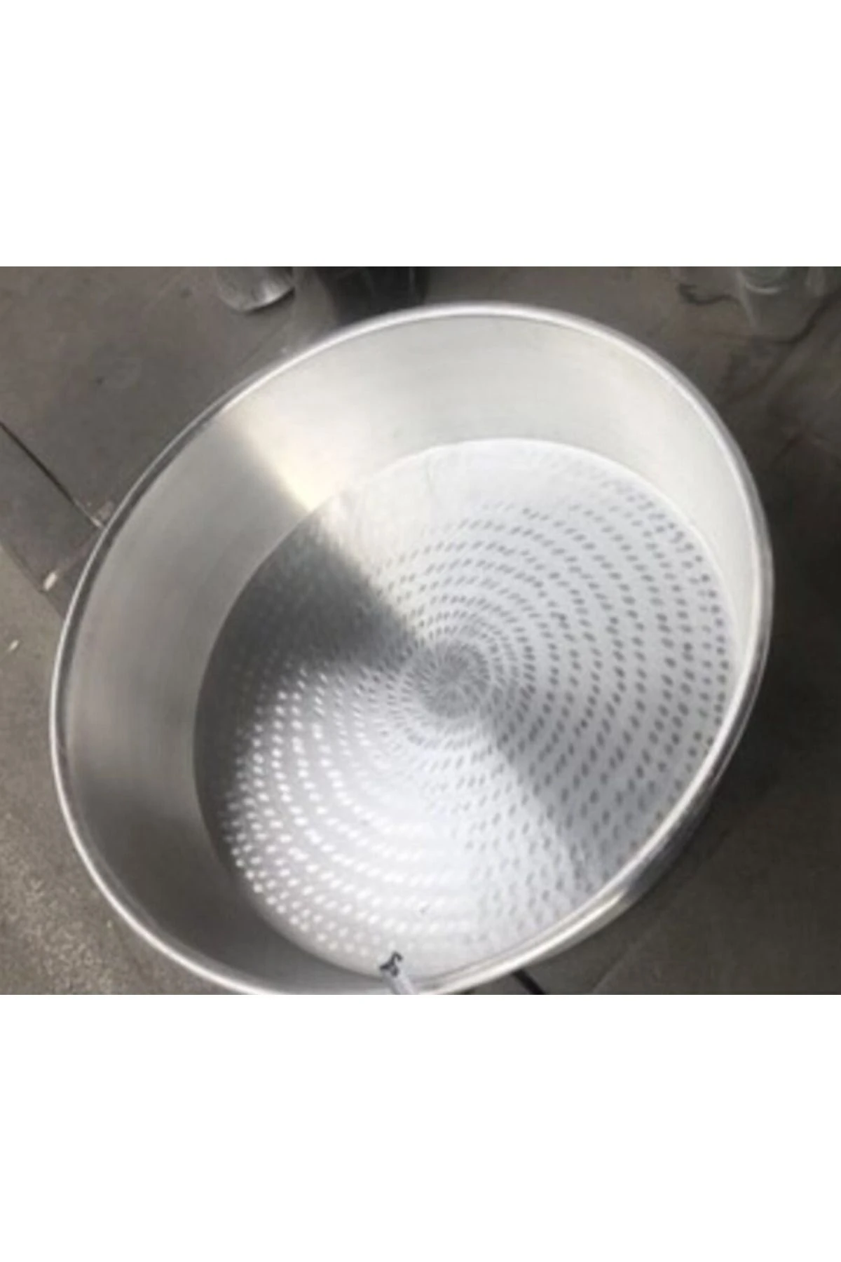 Alüminyum demirsiz derin salça pekmez tava ve leğeni 97 cm