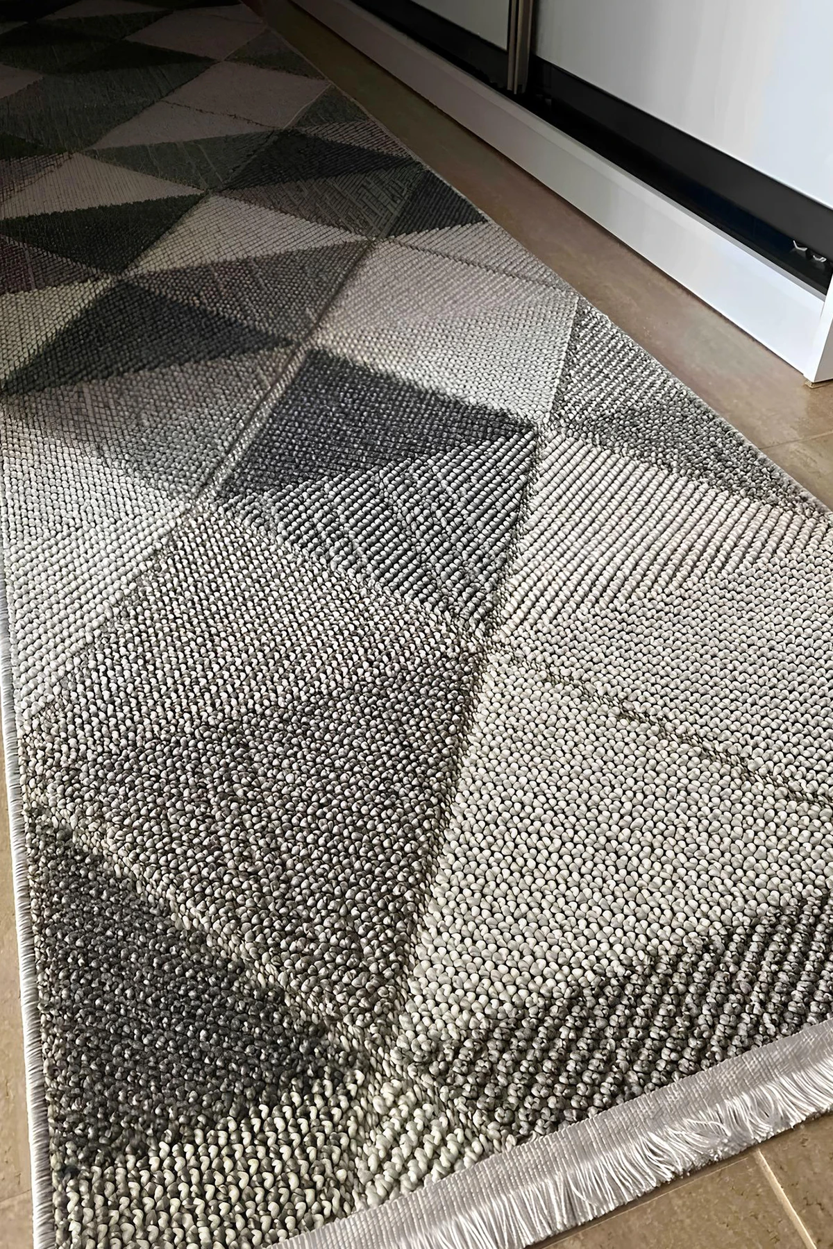 Mistral 1401 Gri - Salon, Koridor, Yolluk, Mutfak, Antre, Yatak Ve Oturma Odası Halısı