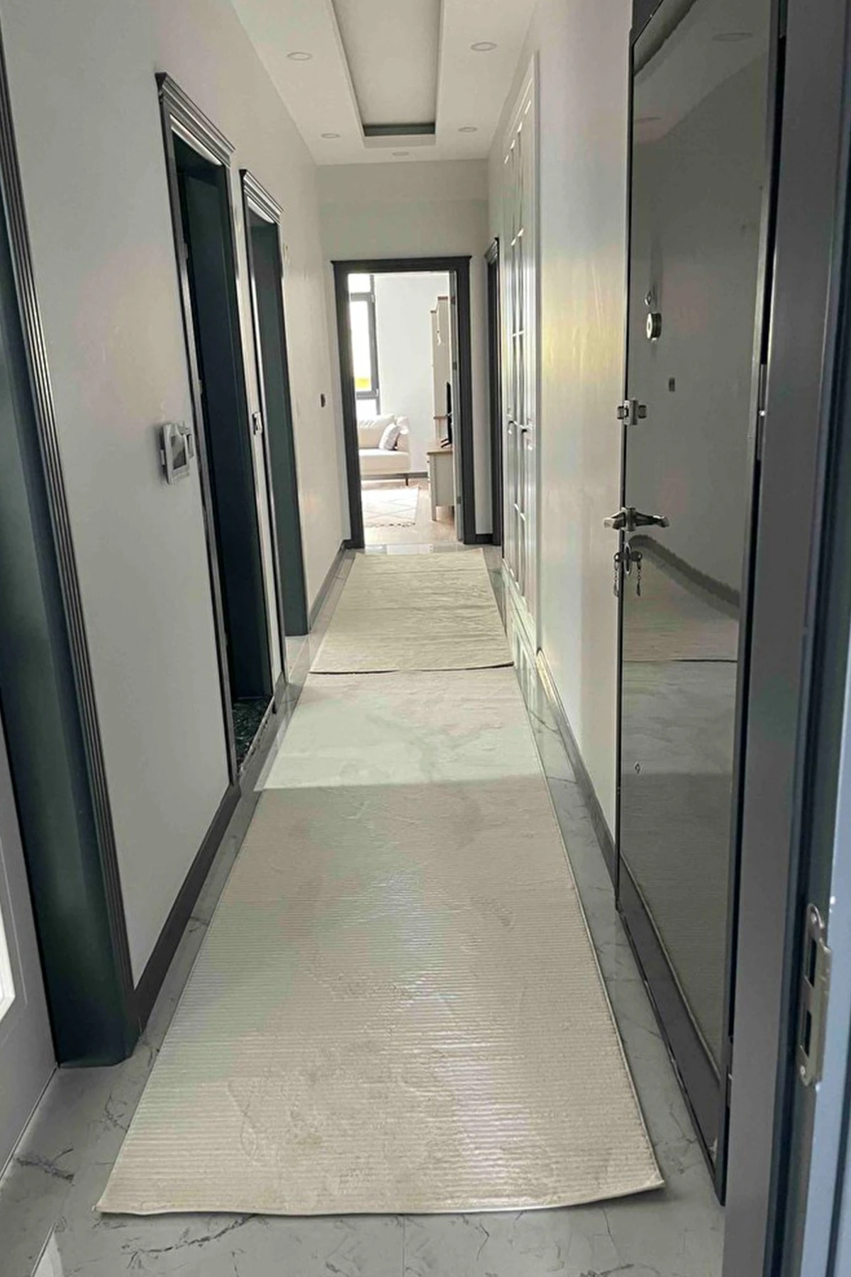 Solvia 3609 Krem - Salon, Koridor (Yolluk), Mutfak, Antre, Yatak ve Oturma Odası Halısı