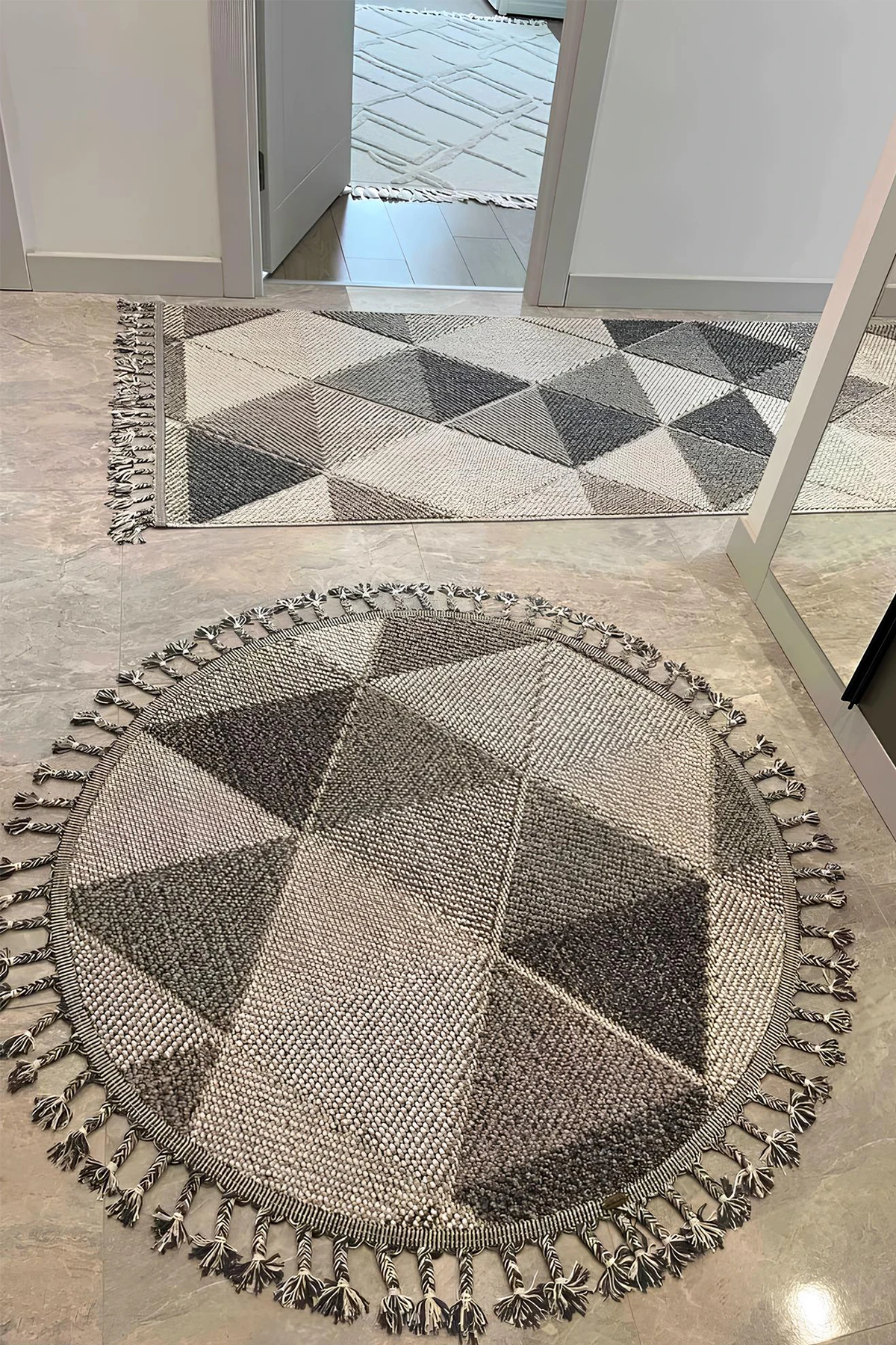 Mistral 1401 Gri - Salon, Koridor, Yolluk, Mutfak, Antre, Yatak Ve Oturma Odası Halısı