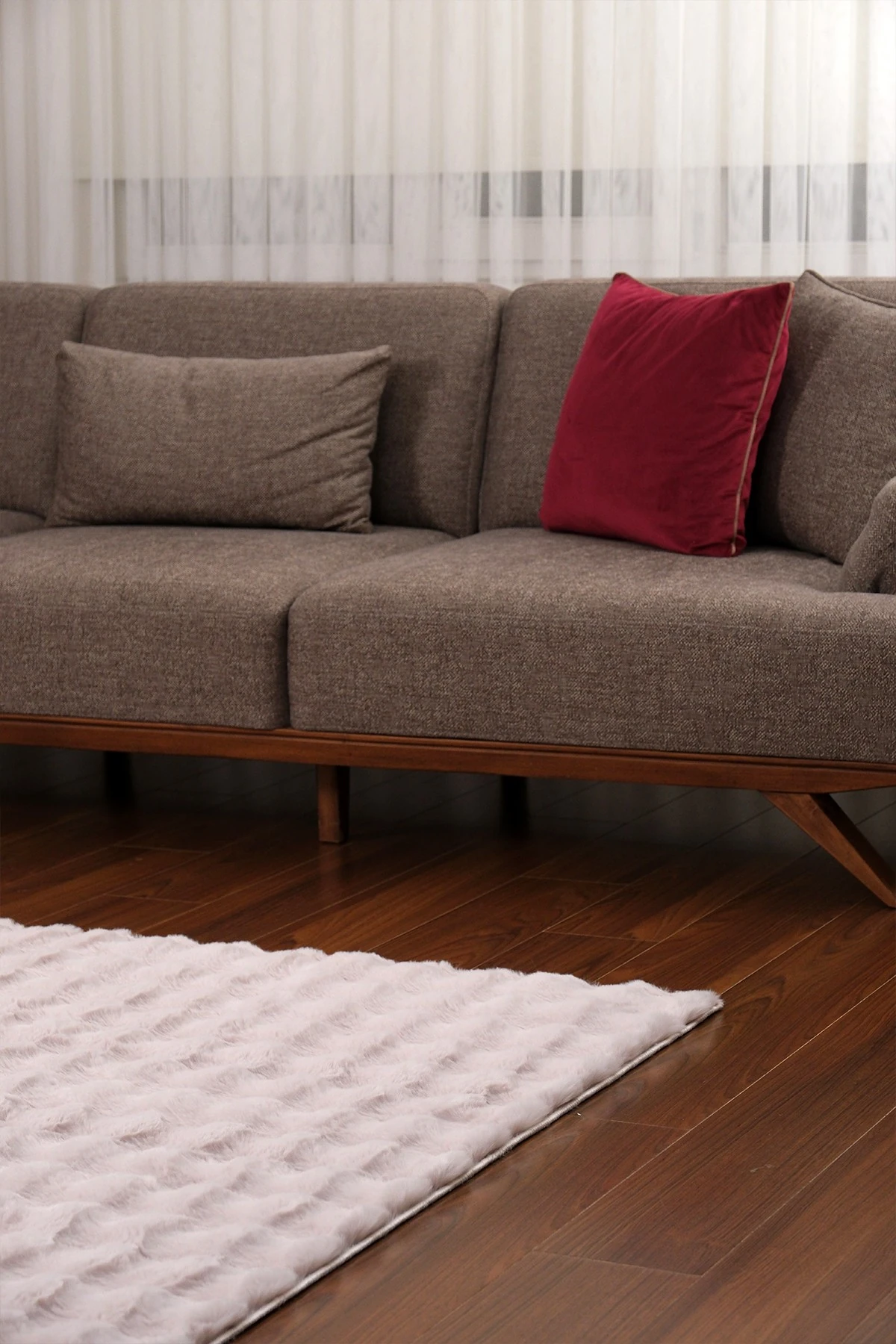 Liva Lva Shaggy Pofuduk Halı Beyaz - Salon, Koridor, Yolluk Mutfak, Yatak Ve Oturma Odası Halısı