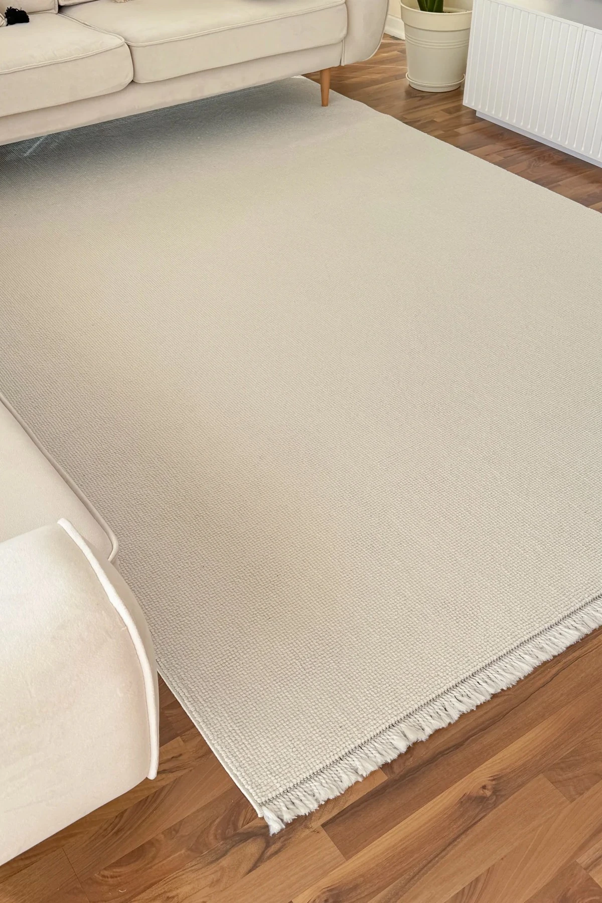 Luvi LVL Beyaz - Salon, Koridor (Yolluk), Mutfak, Antre, Yatak ve Oturma Odası Halısı